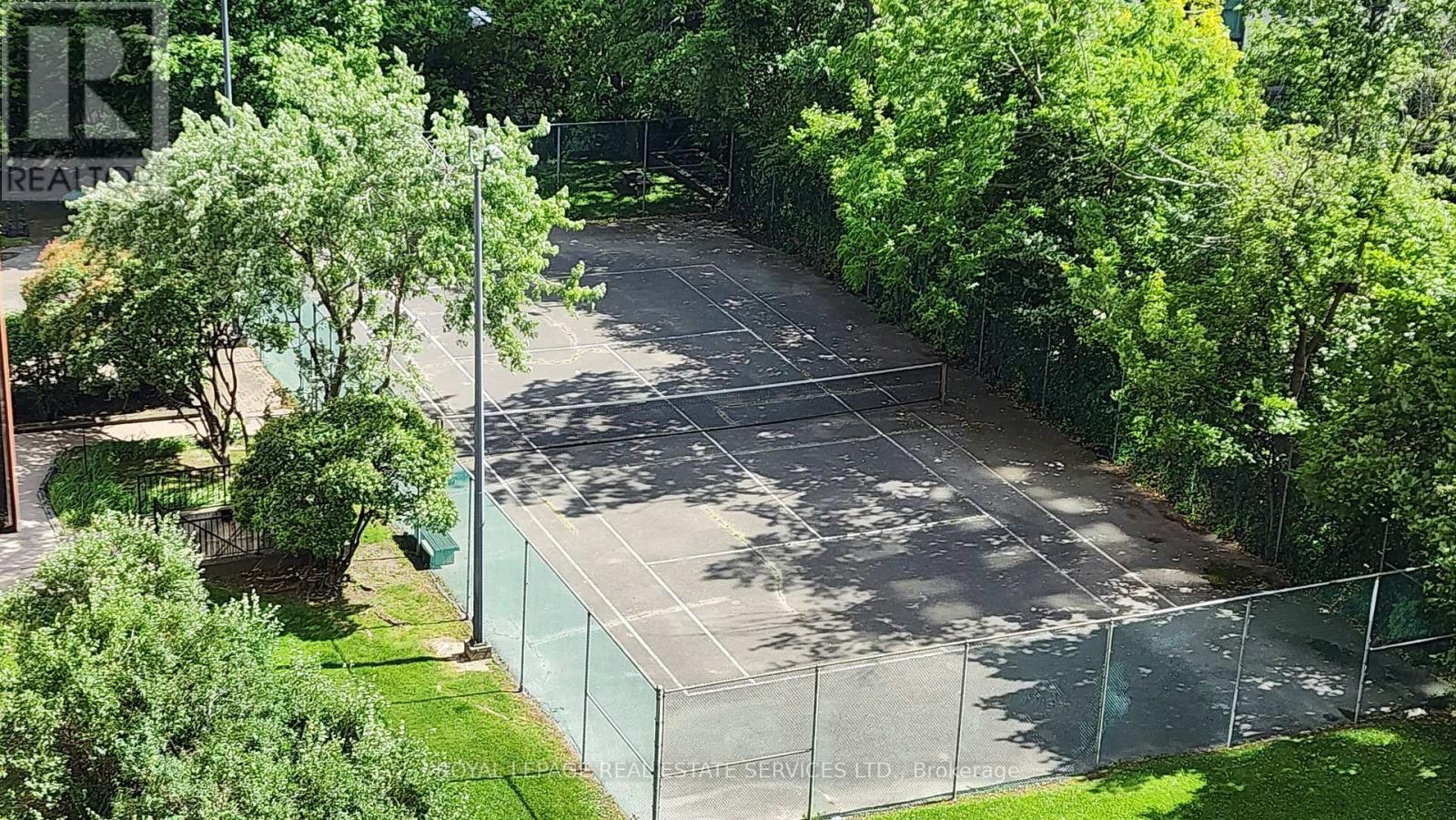 811 - 165 La Rose Avenue, Toronto, Ontario  M9P 3S9 - Photo 18 - W12760782