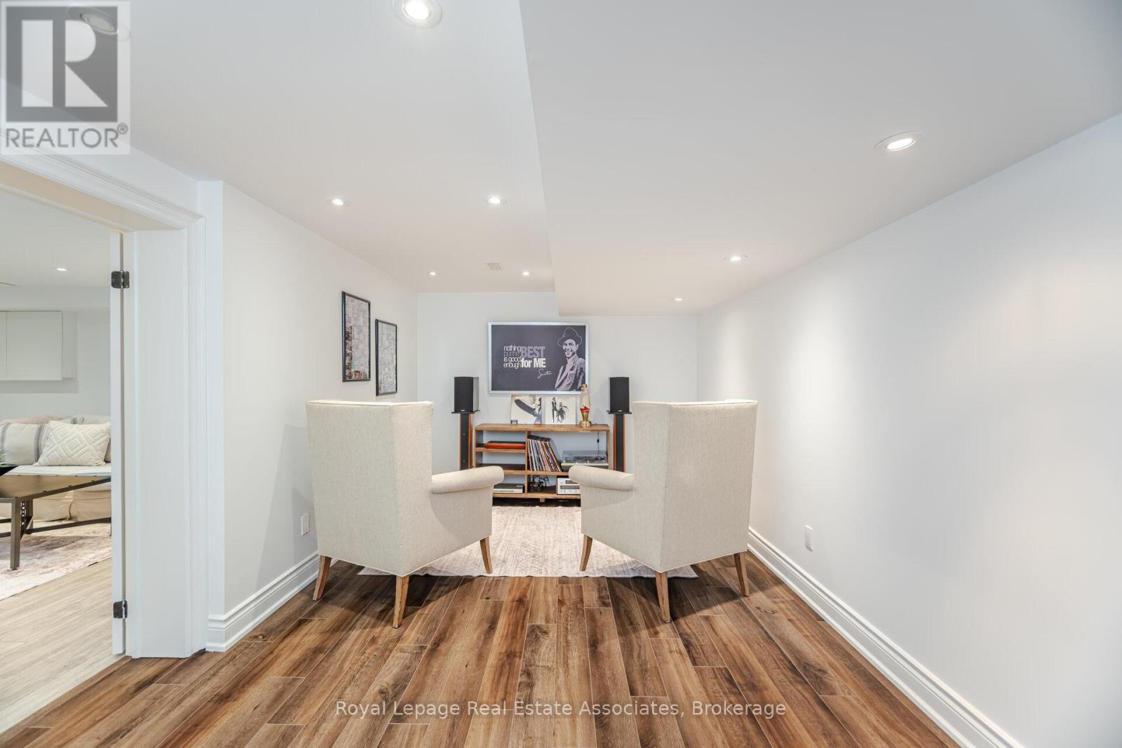 157 Dianne Avenue, Oakville, Ontario  L6J 4G8 - Photo 39 - W12760834