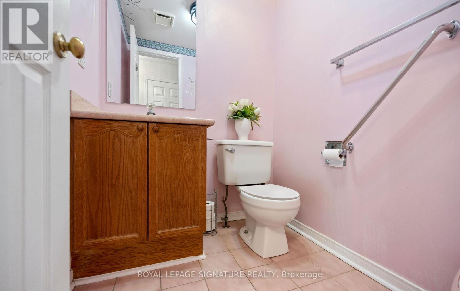 3 Lancewood Crescent, Brampton (Queen Street Corridor), Ontario  L6S 5Y6 - Photo 21 - W12760868