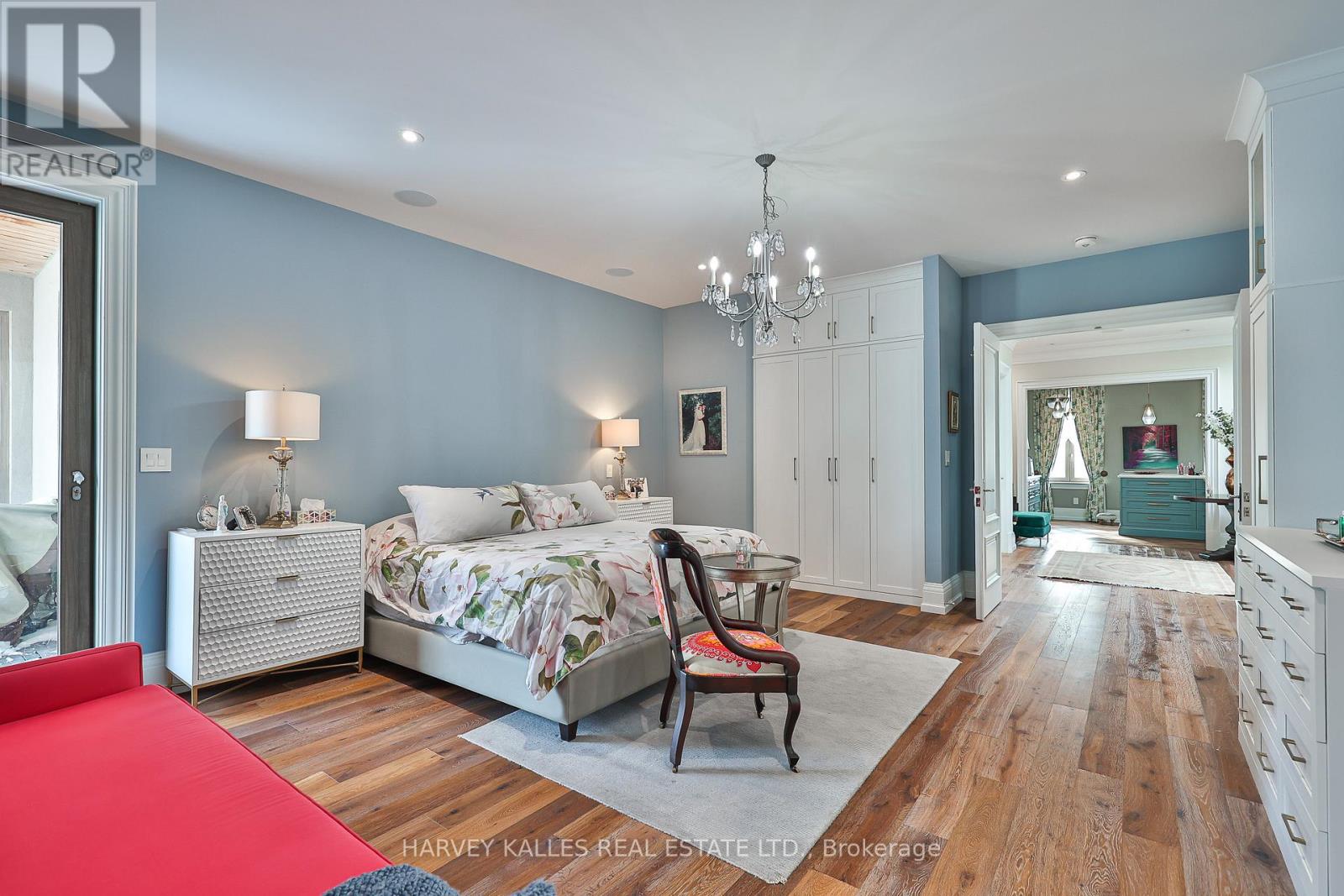 318 Maple Leaf Drive, Toronto (Maple Leaf), Ontario  M6L 1P6 - Photo 23 - W12760892