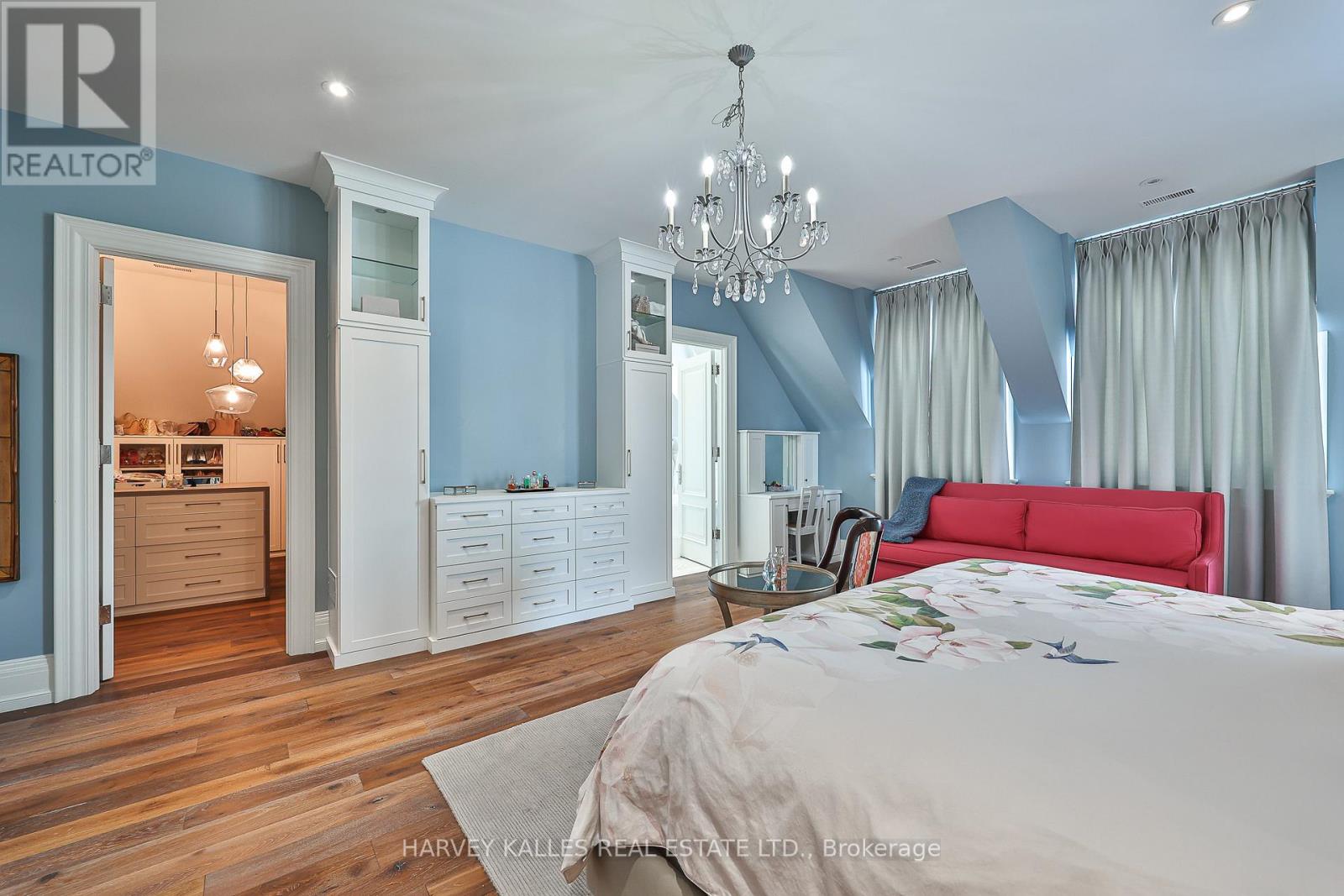 318 Maple Leaf Drive, Toronto (Maple Leaf), Ontario  M6L 1P6 - Photo 24 - W12760892