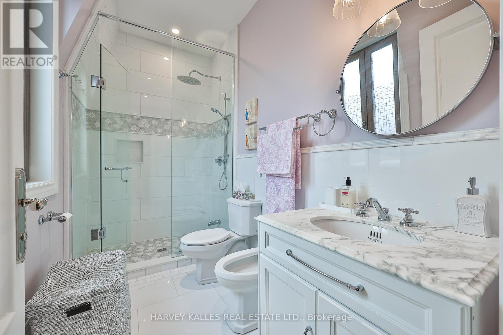 318 Maple Leaf Drive, Toronto (Maple Leaf), Ontario  M6L 1P6 - Photo 30 - W12760892