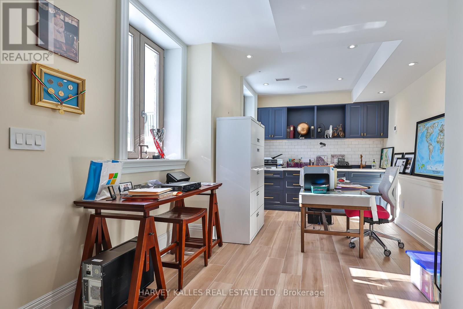 318 Maple Leaf Drive, Toronto (Maple Leaf), Ontario  M6L 1P6 - Photo 40 - W12760892