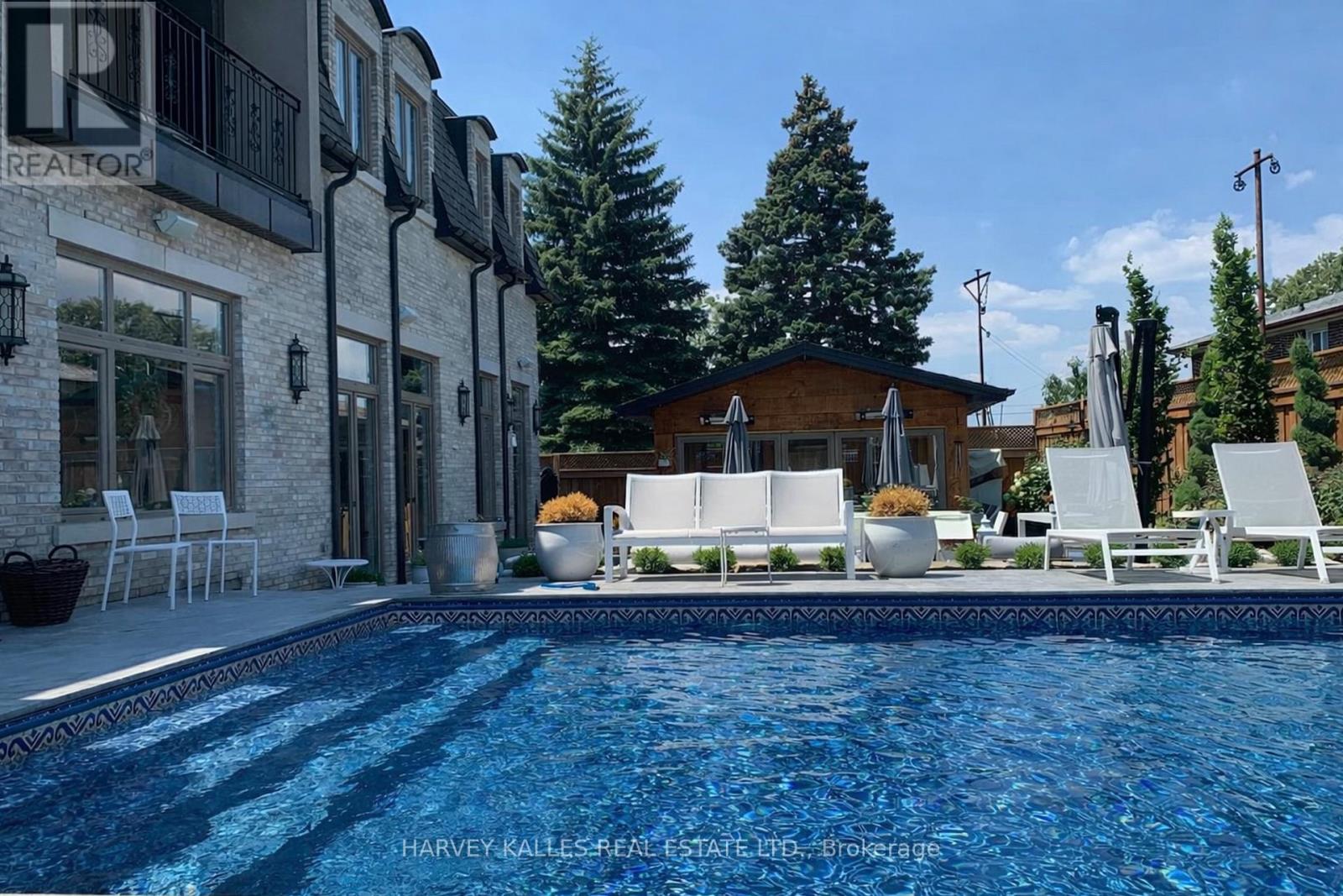 318 Maple Leaf Drive, Toronto (Maple Leaf), Ontario  M6L 1P6 - Photo 44 - W12760892