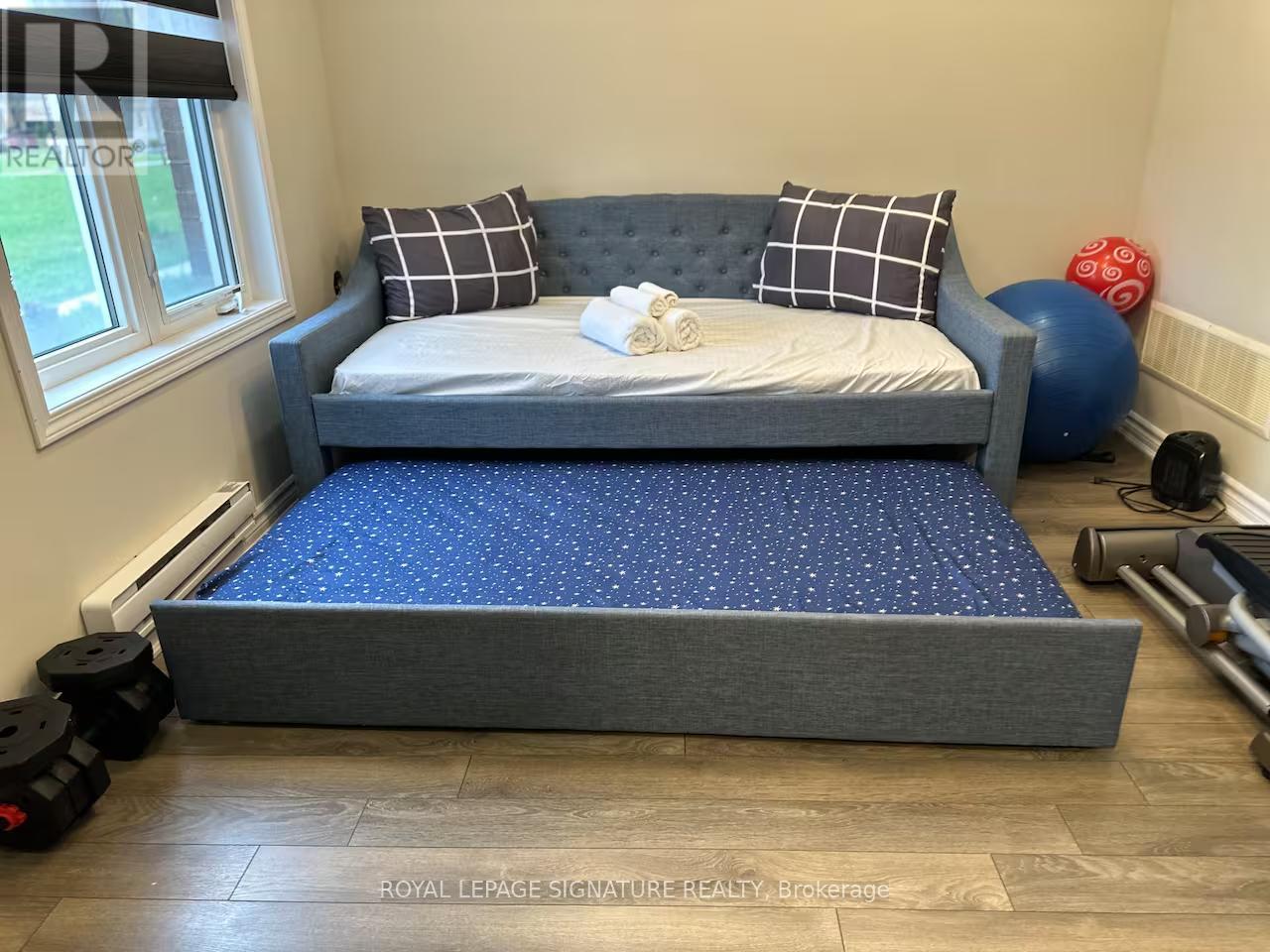 11 Eckford Lane, Brampton (Northwest Brampton), Ontario  L7A 4G8 - Photo 13 - W12760910