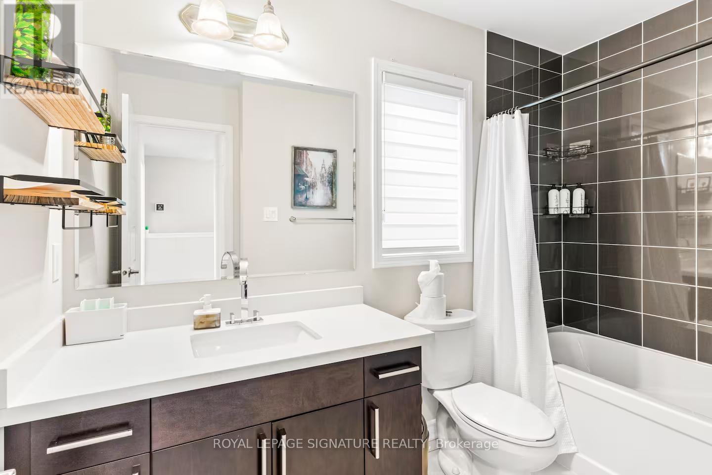 11 Eckford Lane, Brampton (Northwest Brampton), Ontario  L7A 4G8 - Photo 17 - W12760910