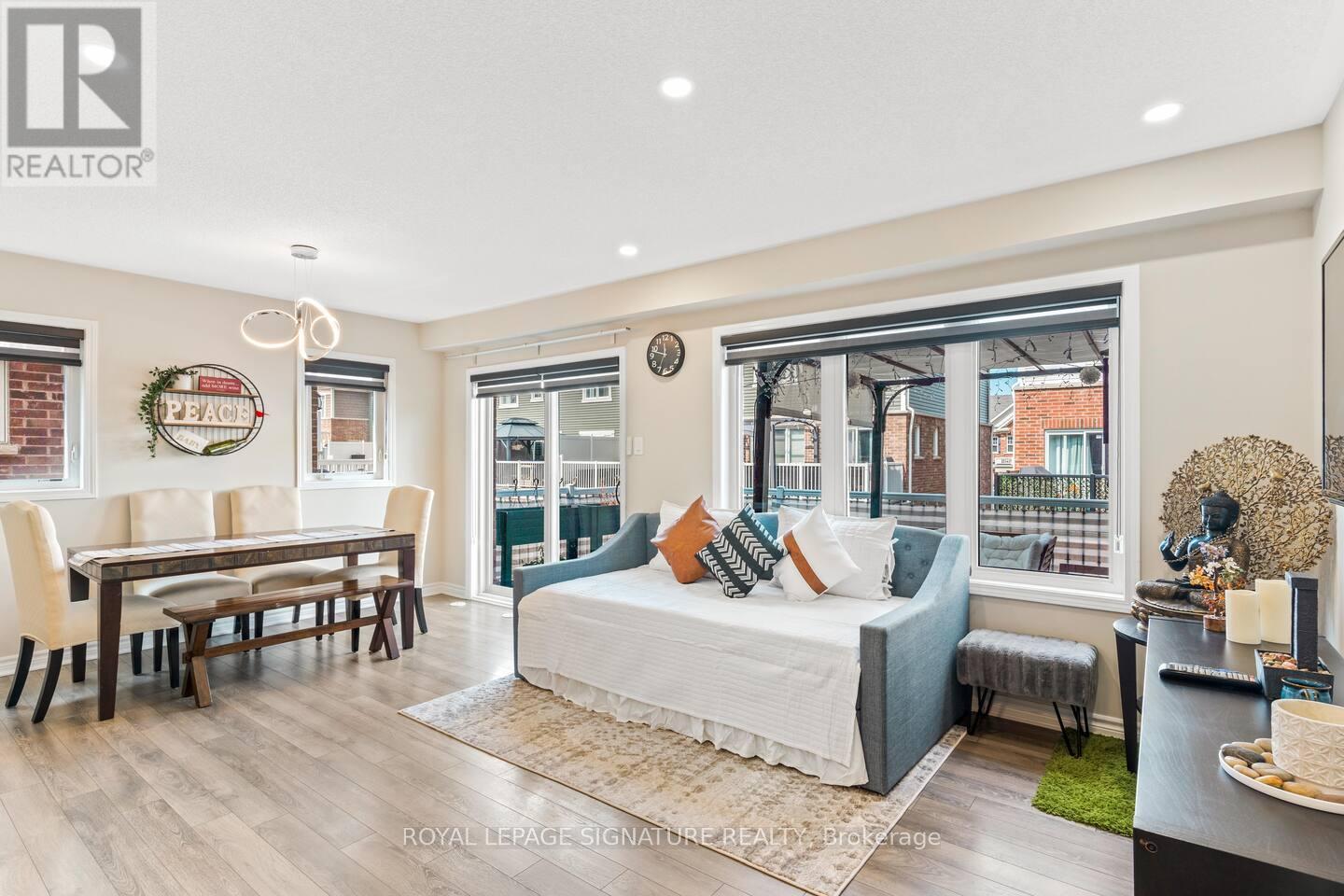 11 Eckford Lane, Brampton (Northwest Brampton), Ontario  L7A 4G8 - Photo 6 - W12760910