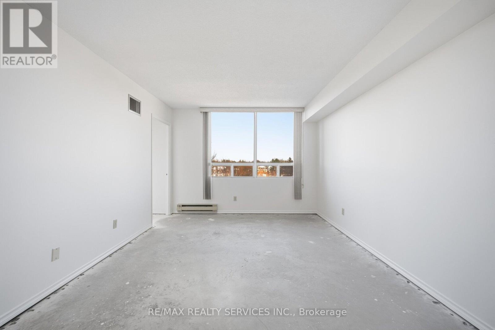 302 - 320 Mill Street S, Brampton, Ontario  L6Y 3V2 - Photo 21 - W12760920