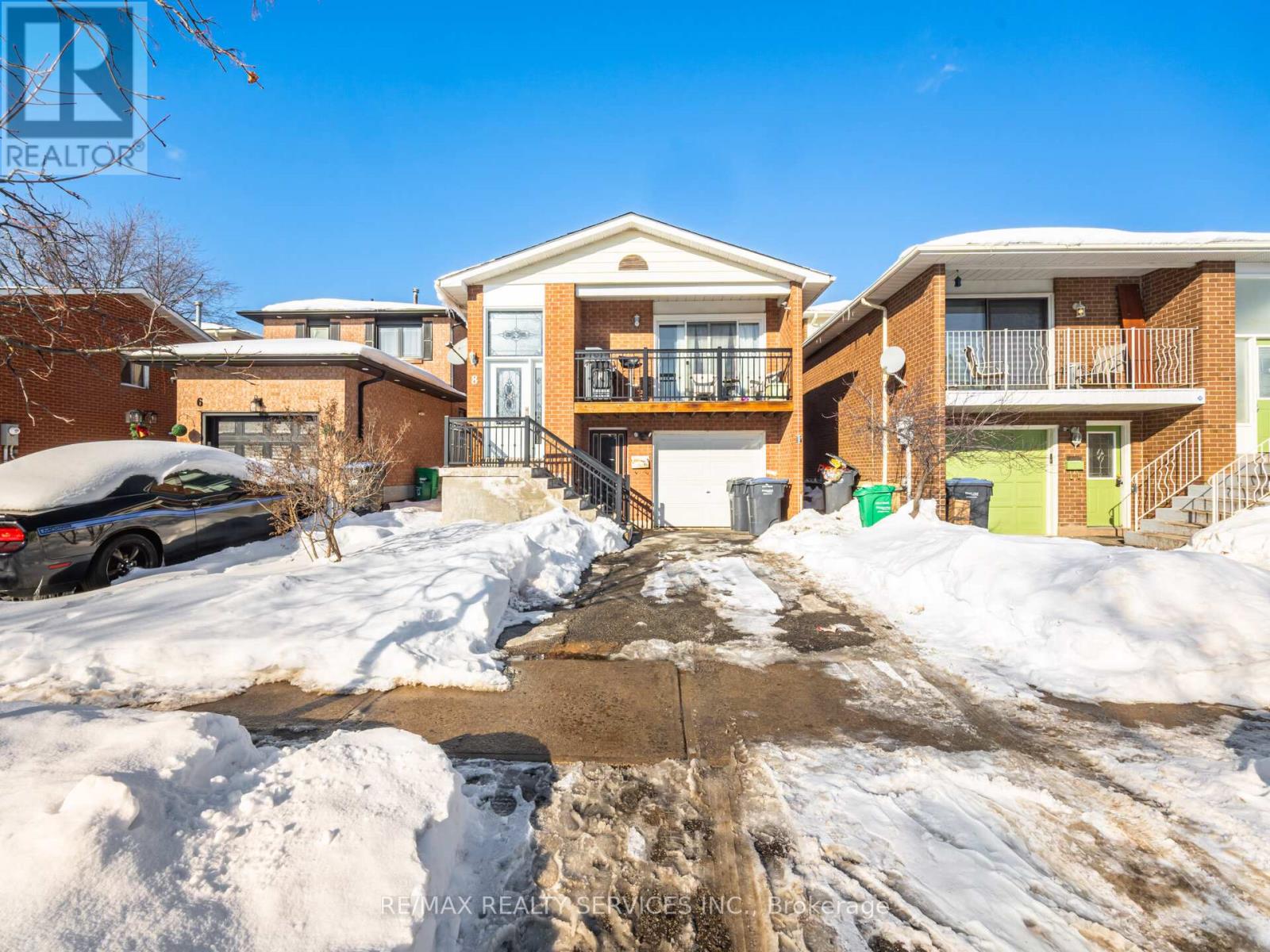 8 Deerpark Crescent, Brampton, Ontario  L6X 2T7 - Photo 50 - W12760932