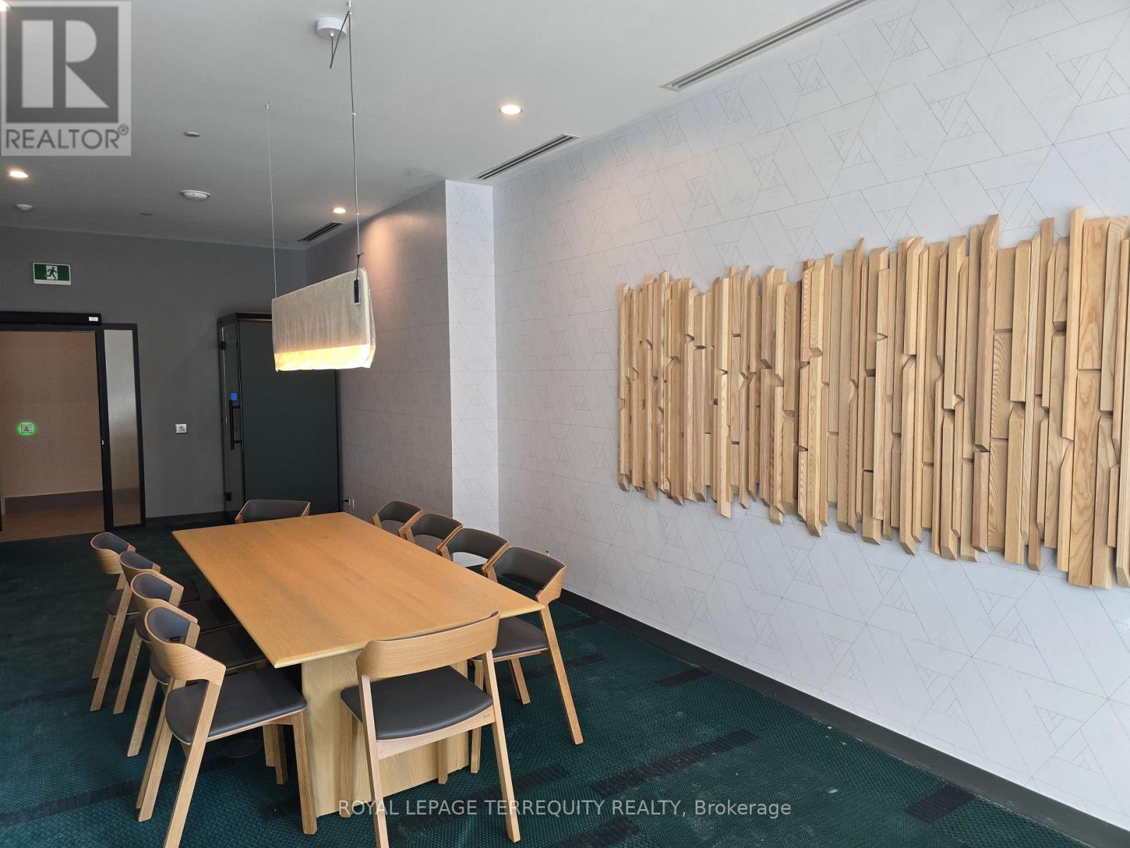 906 - 1007 The Queensway, Toronto (Islington-City Centre West), Ontario  M8Z 0H4 - Photo 10 - W12760934