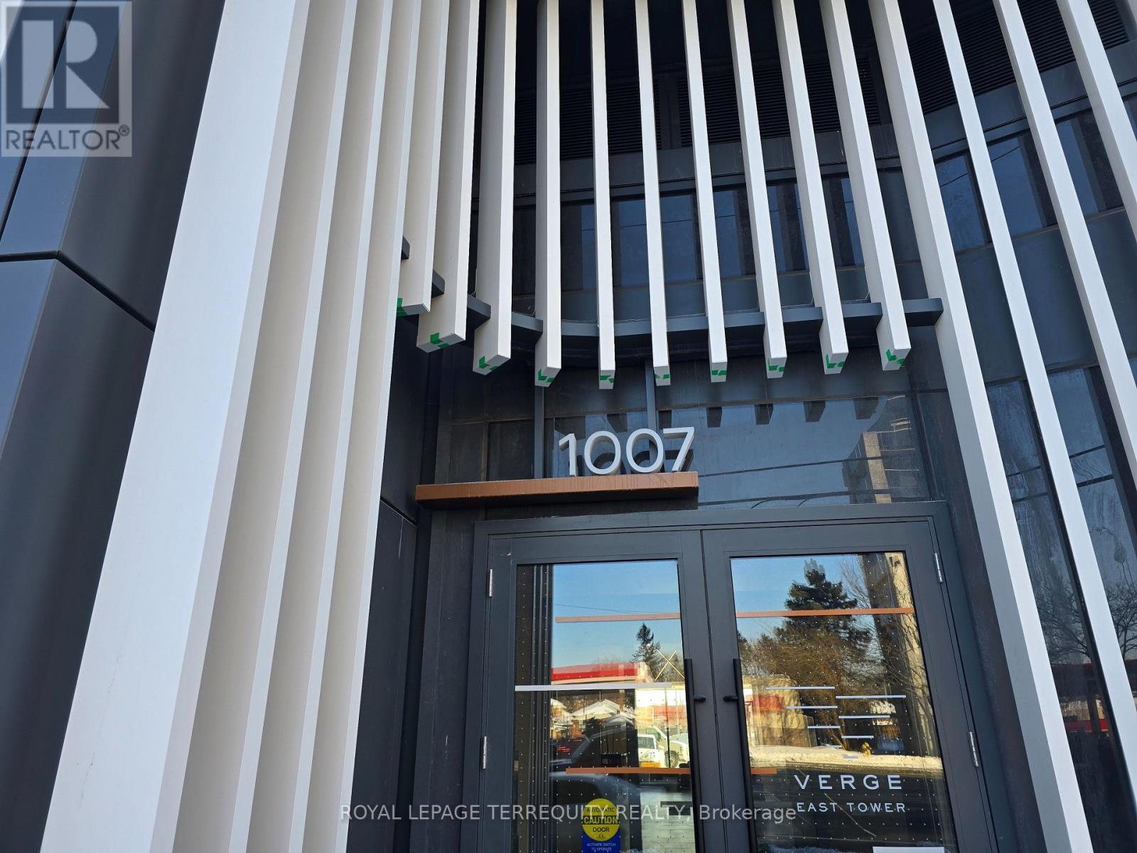 906 - 1007 The Queensway, Toronto (Islington-City Centre West), Ontario  M8Z 0H4 - Photo 2 - W12760934