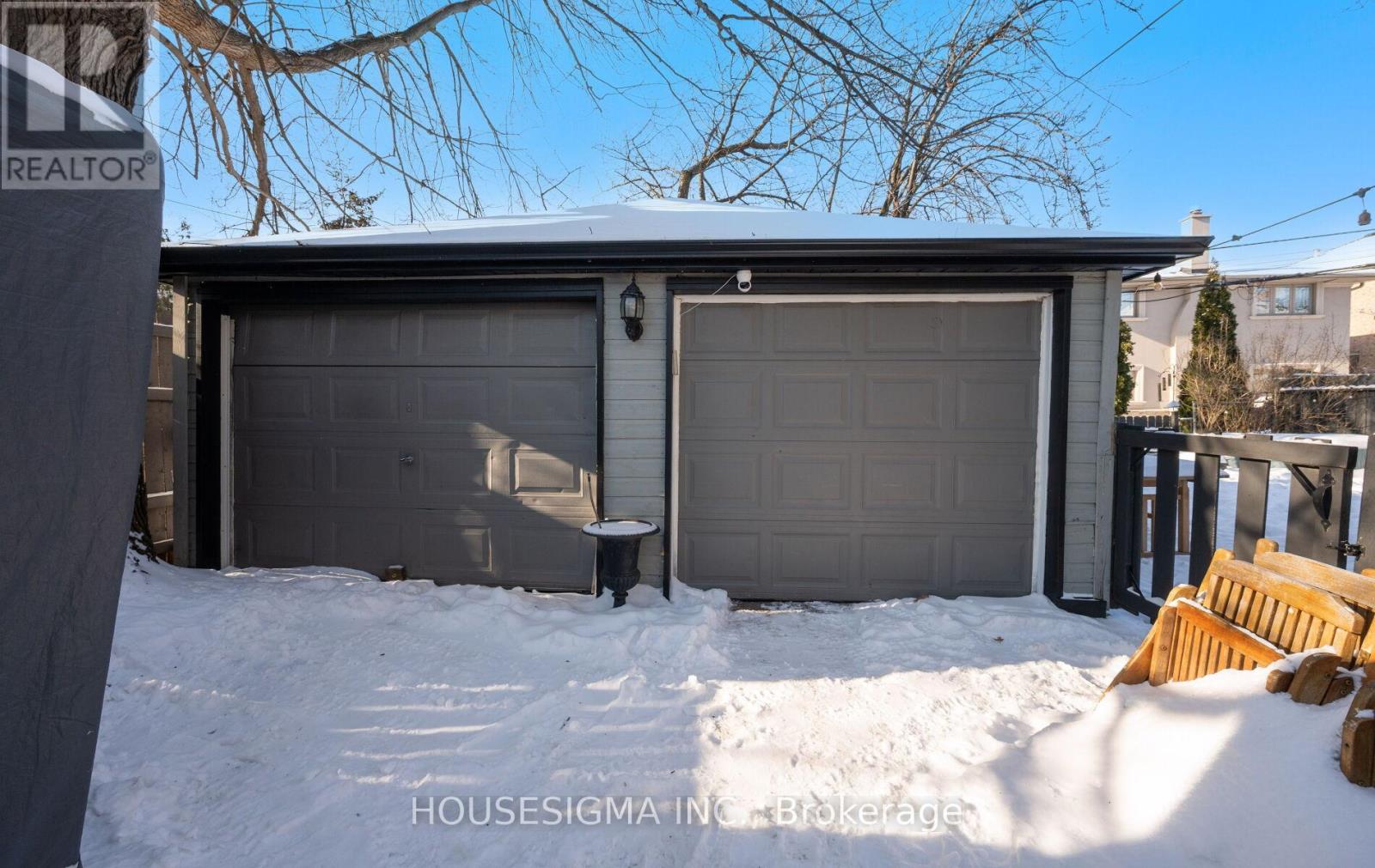 4 Parker Avenue, Toronto, Ontario  M8Z 4L5 - Photo 40 - W12760938