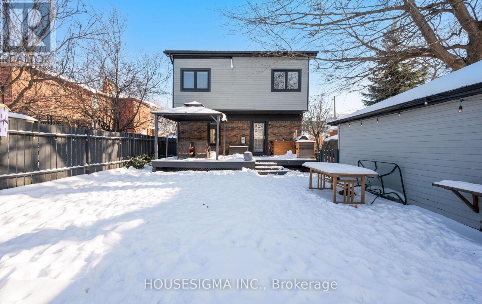 4 Parker Avenue, Toronto, Ontario  M8Z 4L5 - Photo 44 - W12760938