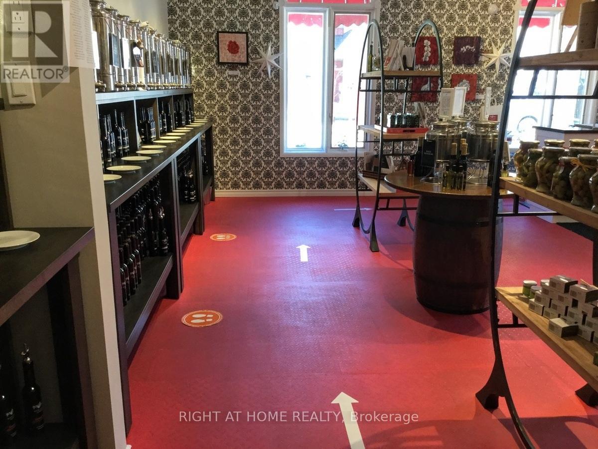 118 Wellington Street W, Merrickville-Wolford, Ontario  K0G 1N0 - Photo 5 - X12691980