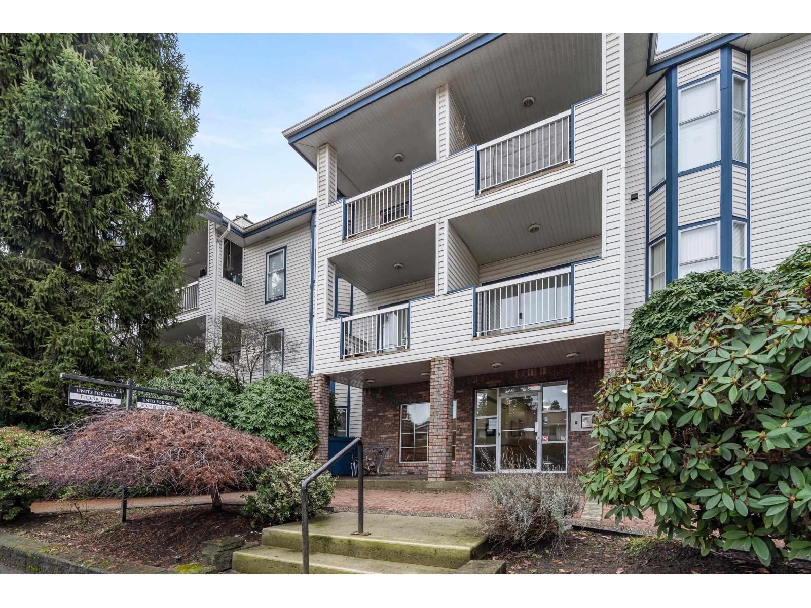 108 13918 72 AVENUE, Surrey, British Columbia