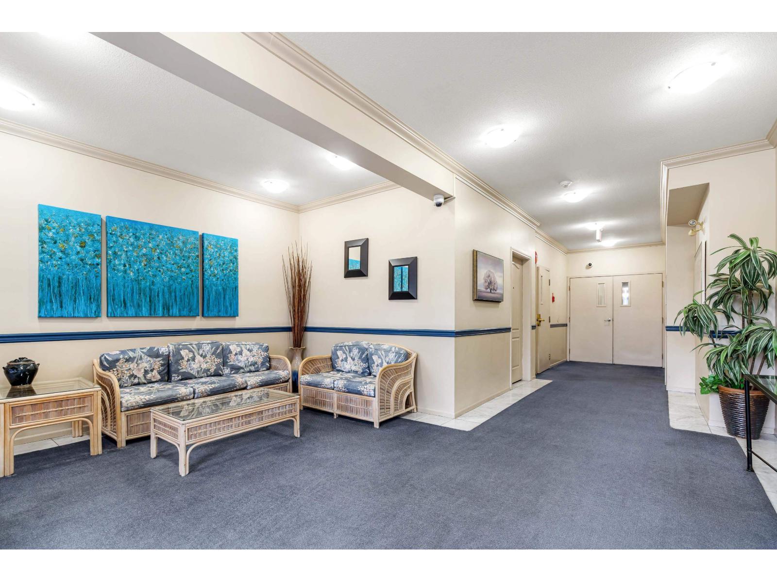 108 13918 72 Avenue, Surrey, British Columbia  V3W 0T4 - Photo 3 - R3084688