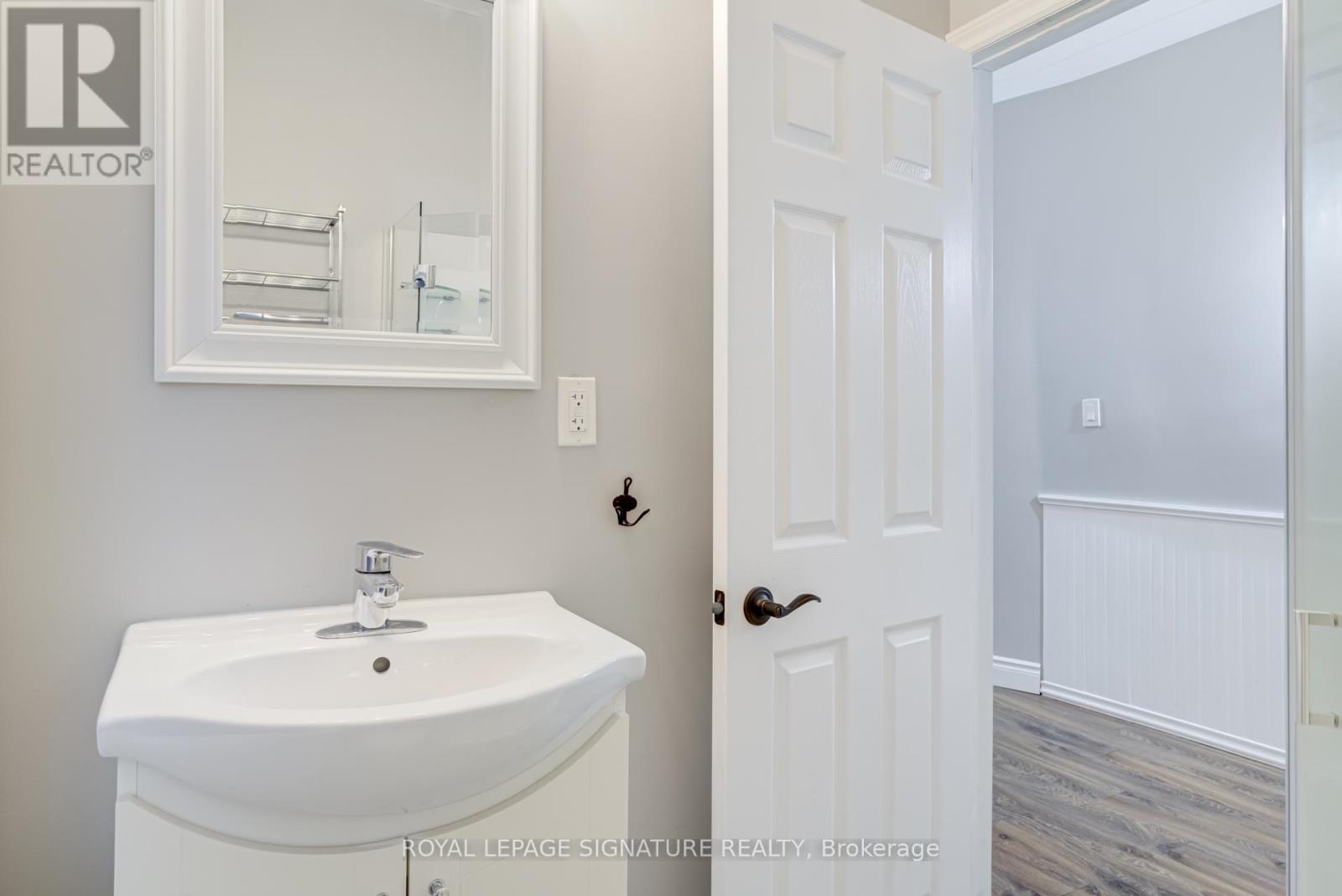 Main - 47 Harvey Street, Hamilton, Ontario  L8L 2L9 - Photo 12 - X12760816