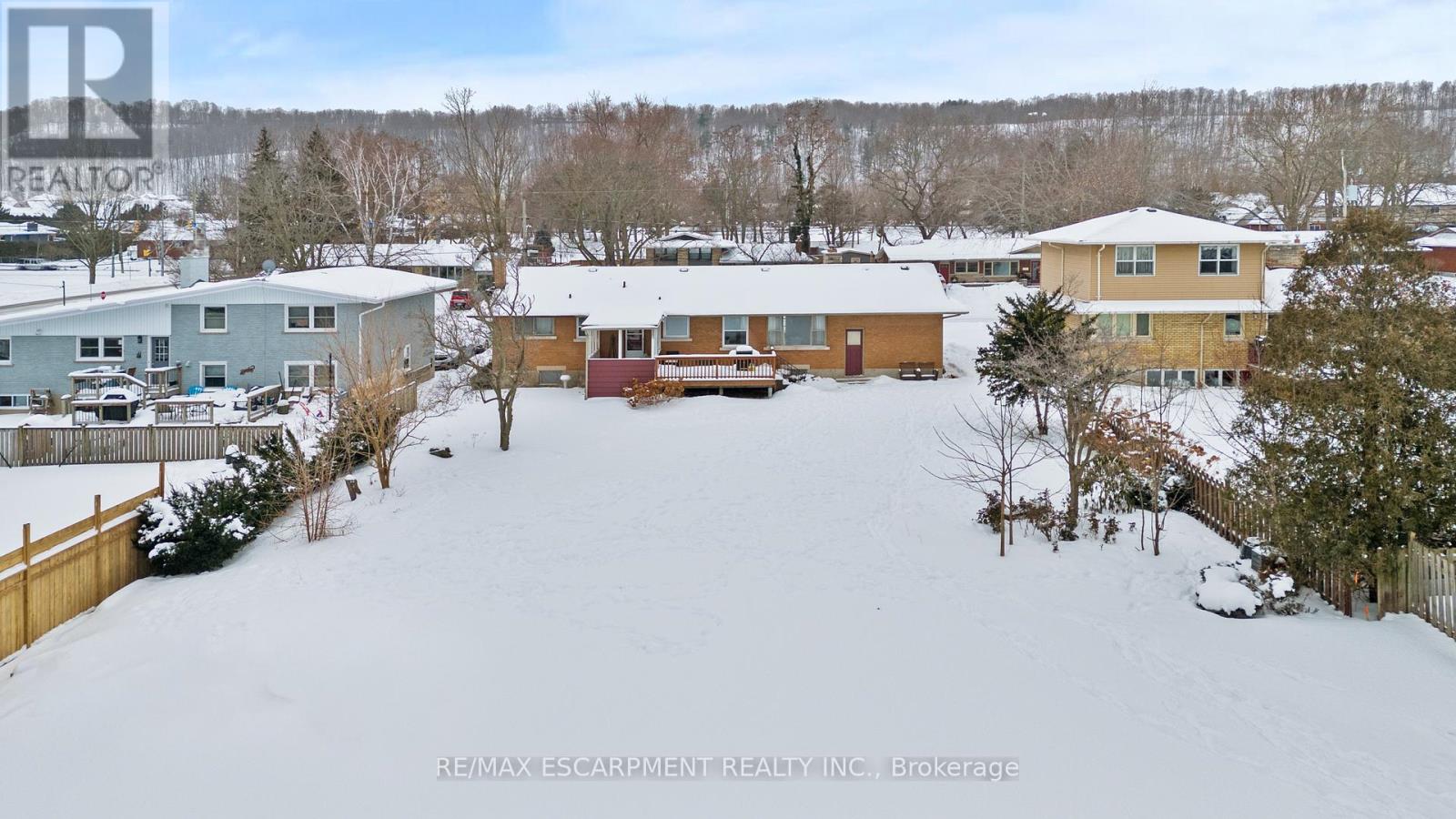 4 Mountview Avenue, Grimsby, Ontario  L3M 1V5 - Photo 11 - X12760846