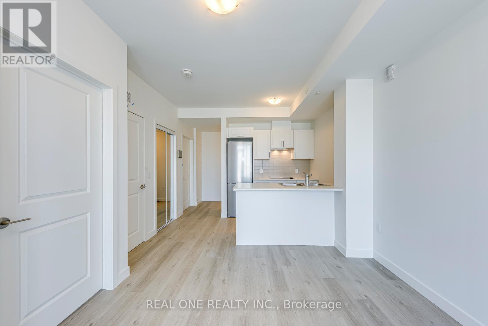 806 - 461 Green Road, Hamilton, Ontario  L8E 0L5 - Photo 15 - X12760878