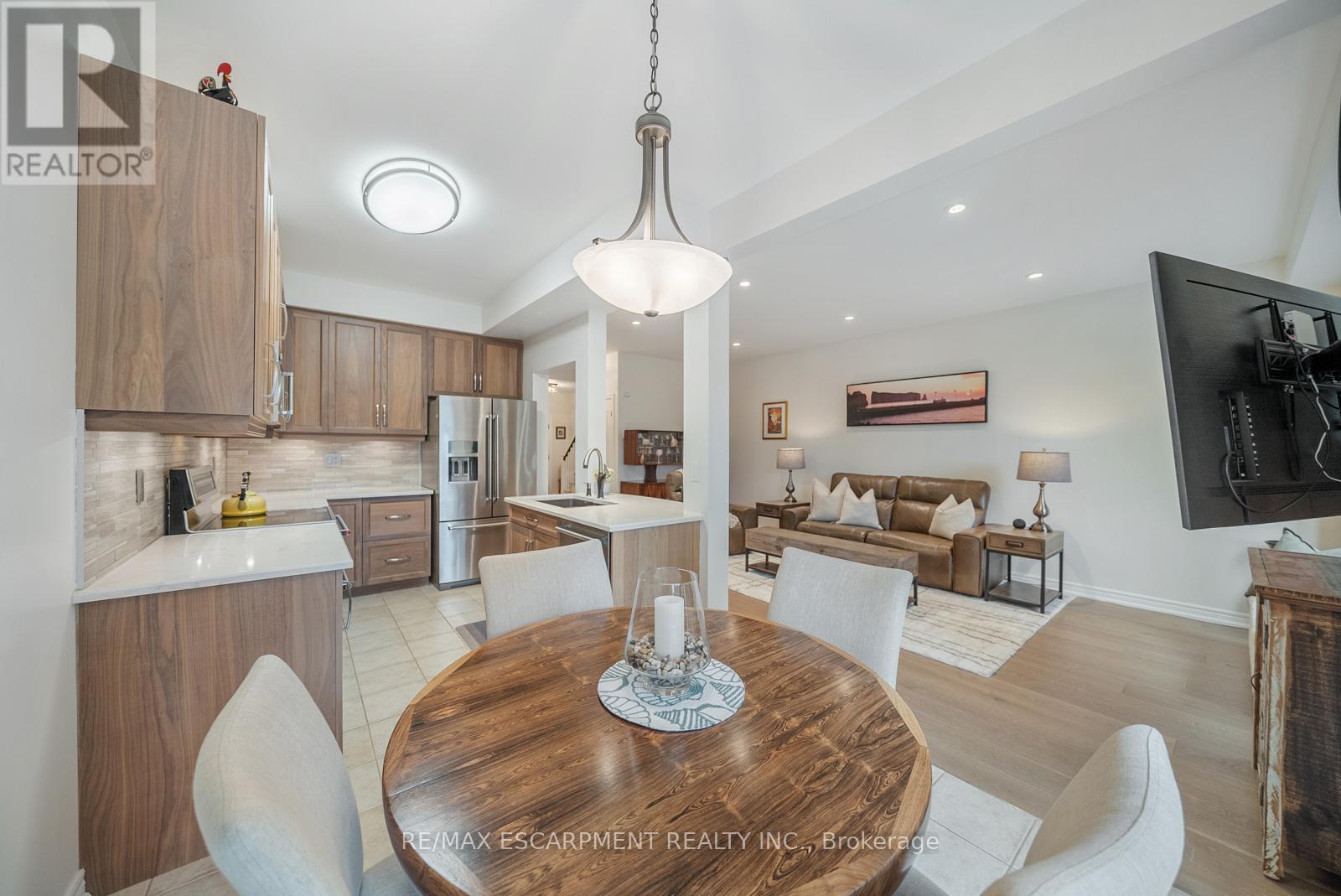 16 Olivia Place, Hamilton, Ontario  L9K 1R3 - Photo 17 - X12760894