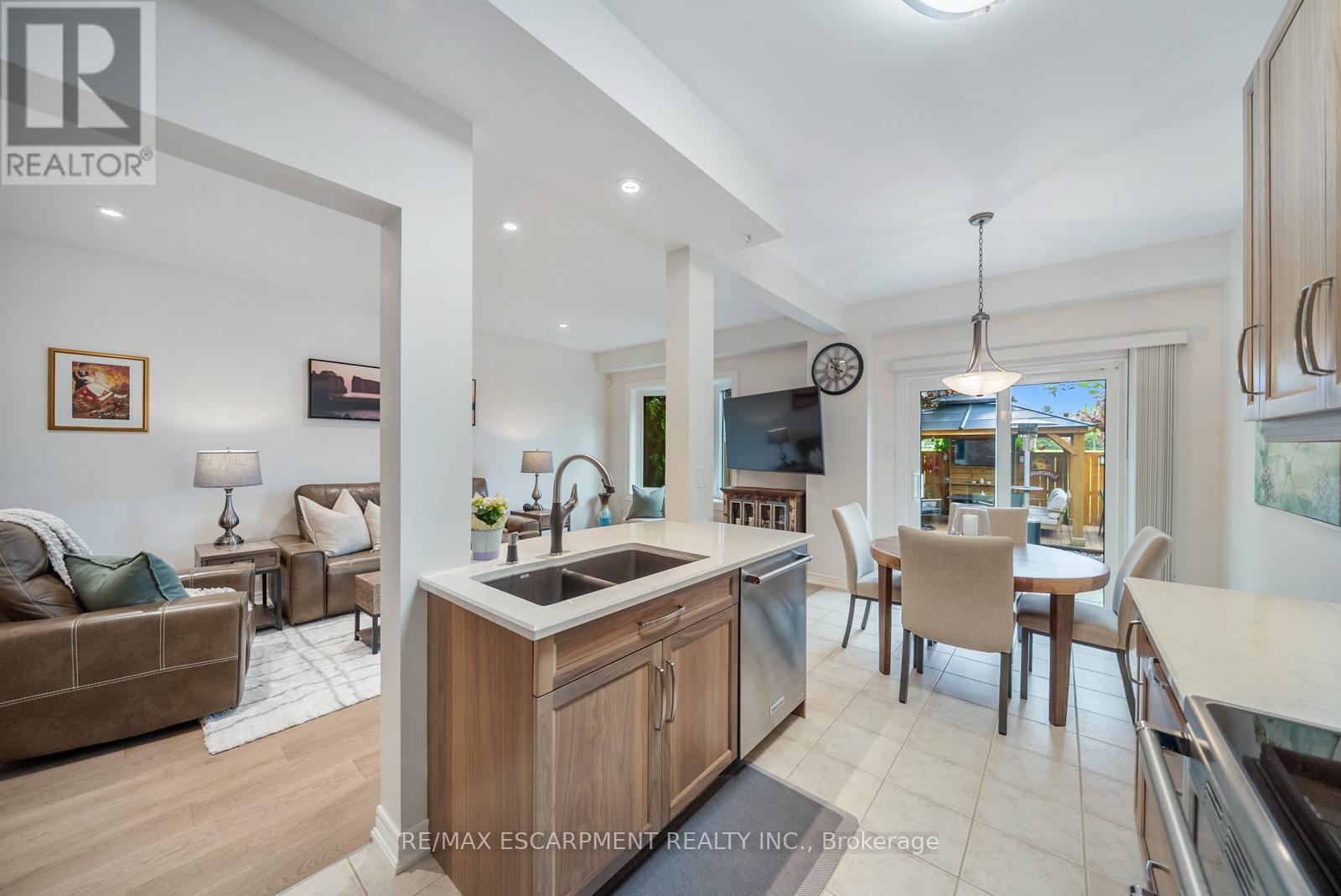 16 Olivia Place, Hamilton, Ontario  L9K 1R3 - Photo 21 - X12760894