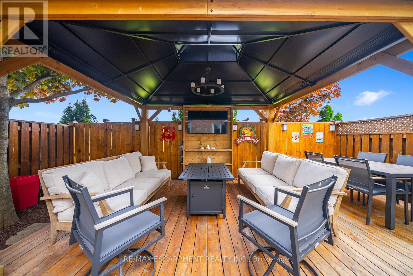 16 Olivia Place, Hamilton, Ontario  L9K 1R3 - Photo 44 - X12760894