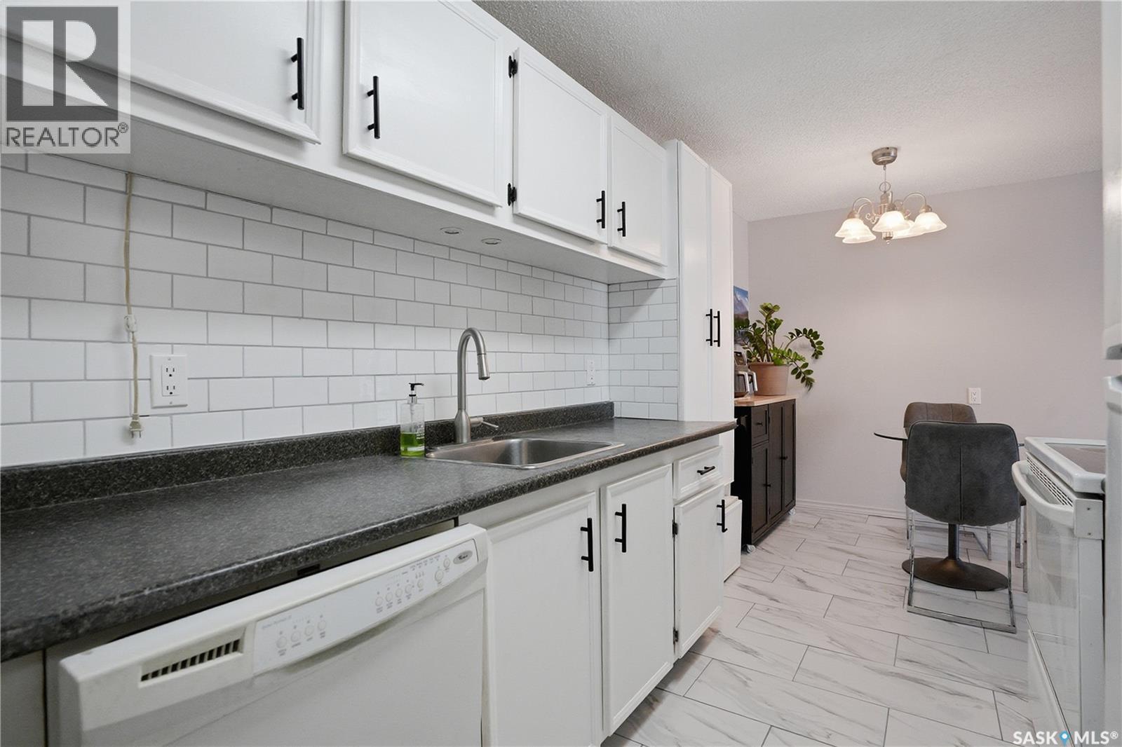 110 3302 33rd Street W, Saskatoon, Saskatchewan  S7L 6S5 - Photo 8 - SK027869