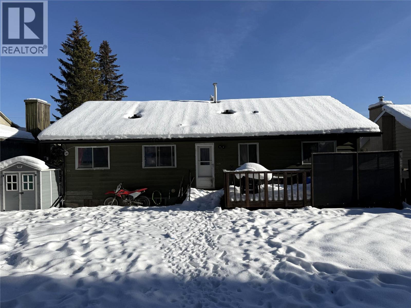 1315 Alpine Drive, Elkford, British Columbia  V0B 1H0 - Photo 41 - 10373048