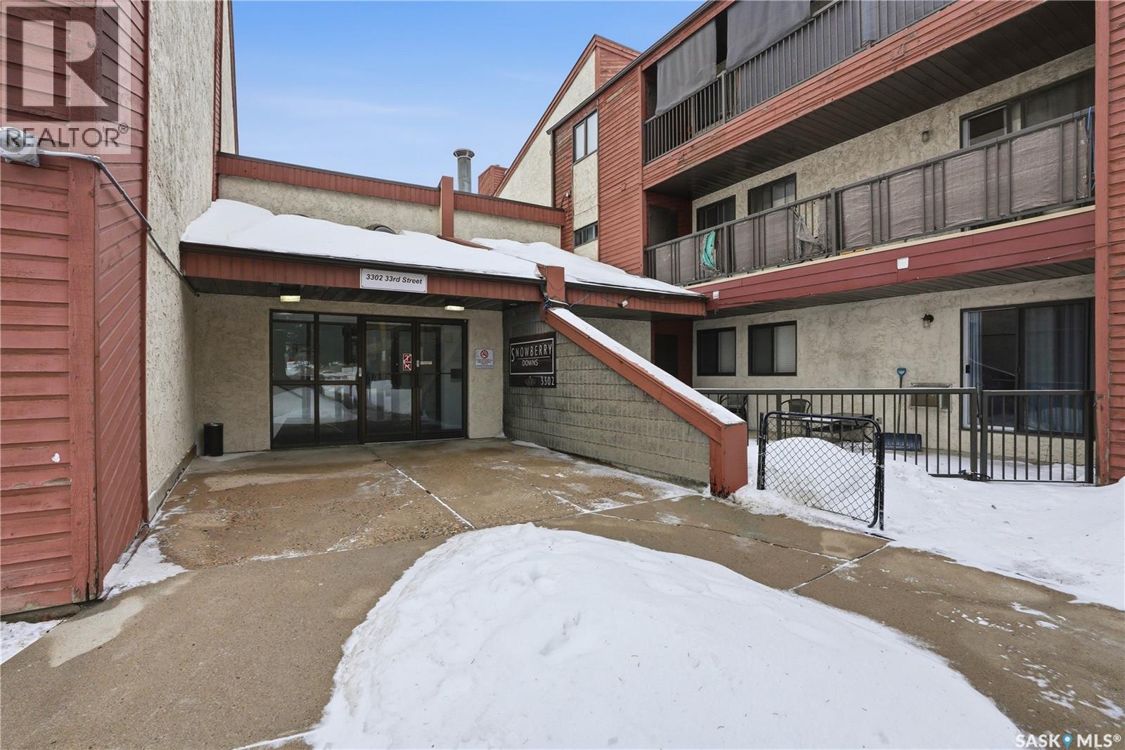 110 3302 33rd Street W, Saskatoon, Saskatchewan  S7L 6S5 - Photo 3 - SK027869