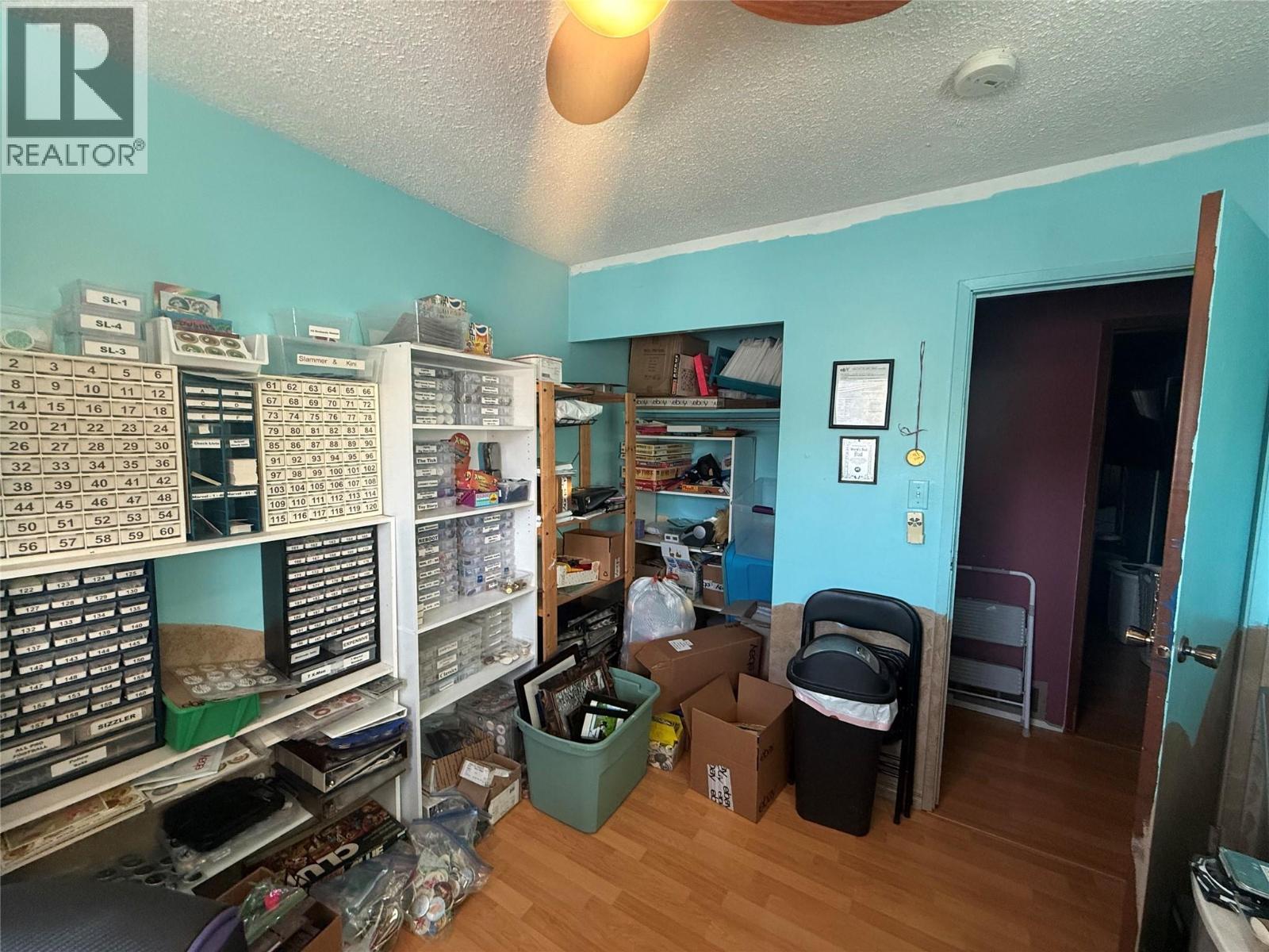 1315 Alpine Drive, Elkford, British Columbia  V0B 1H0 - Photo 19 - 10373048