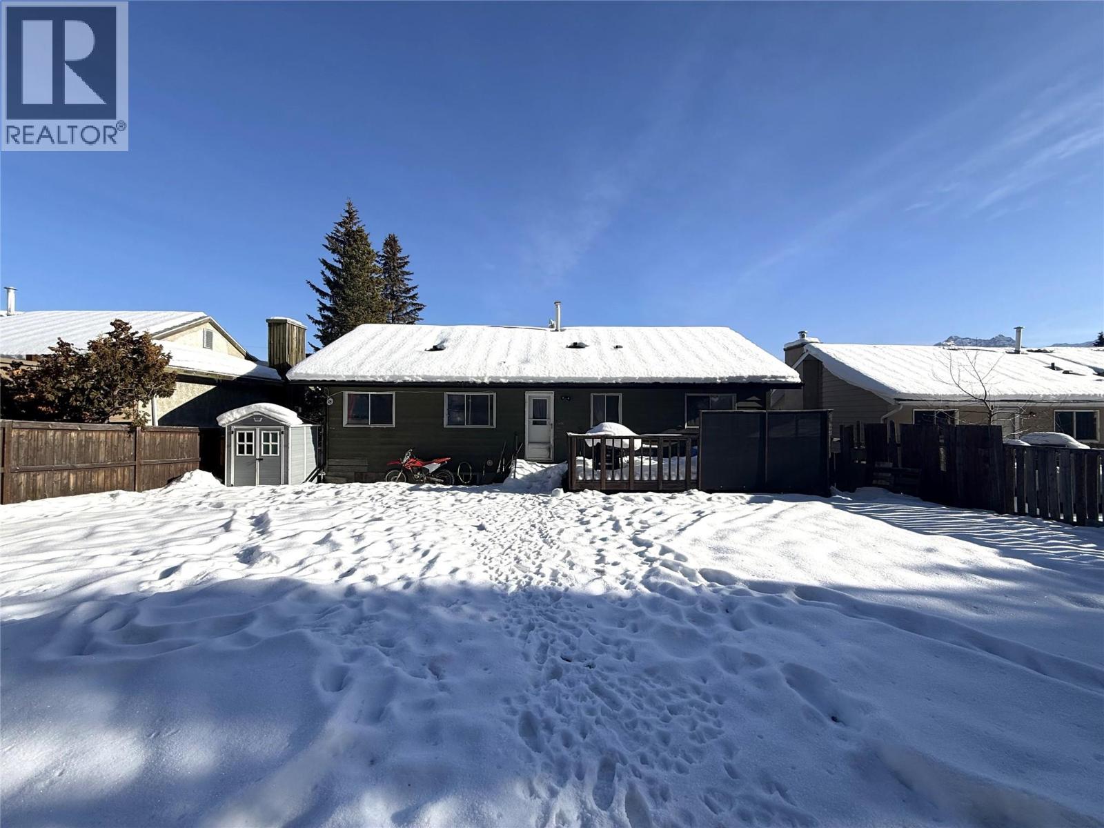 1315 Alpine Drive, Elkford, British Columbia  V0B 1H0 - Photo 40 - 10373048