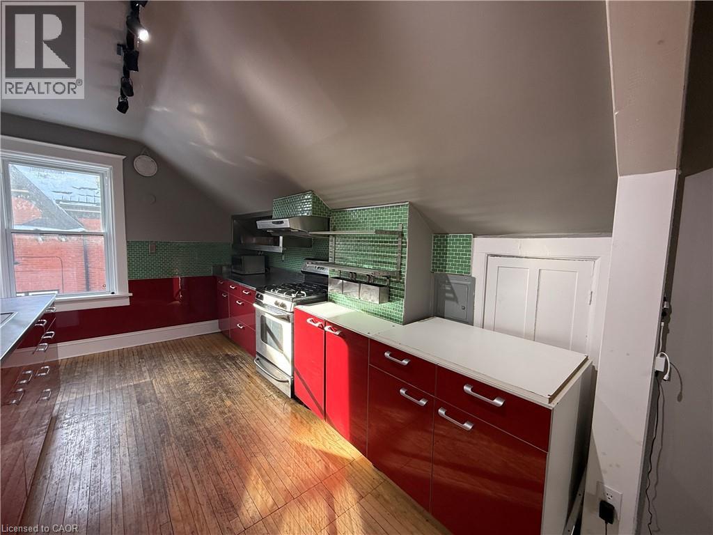 288 Frederick Street, Kitchener, Ontario  N2H 2N5 - Photo 9 - 40802919