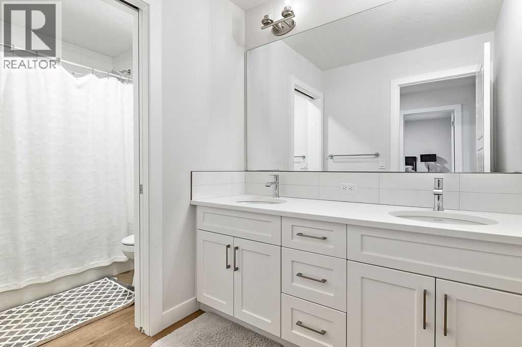 76 Larkspur Bend, Okotoks, Alberta  T1S 4E6 - Photo 26 - A2276714