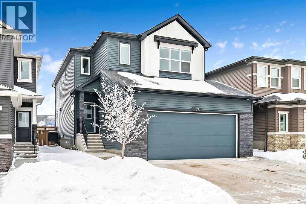 76 Larkspur Bend, Okotoks, Alberta  T1S 4E6 - Photo 1 - A2276714