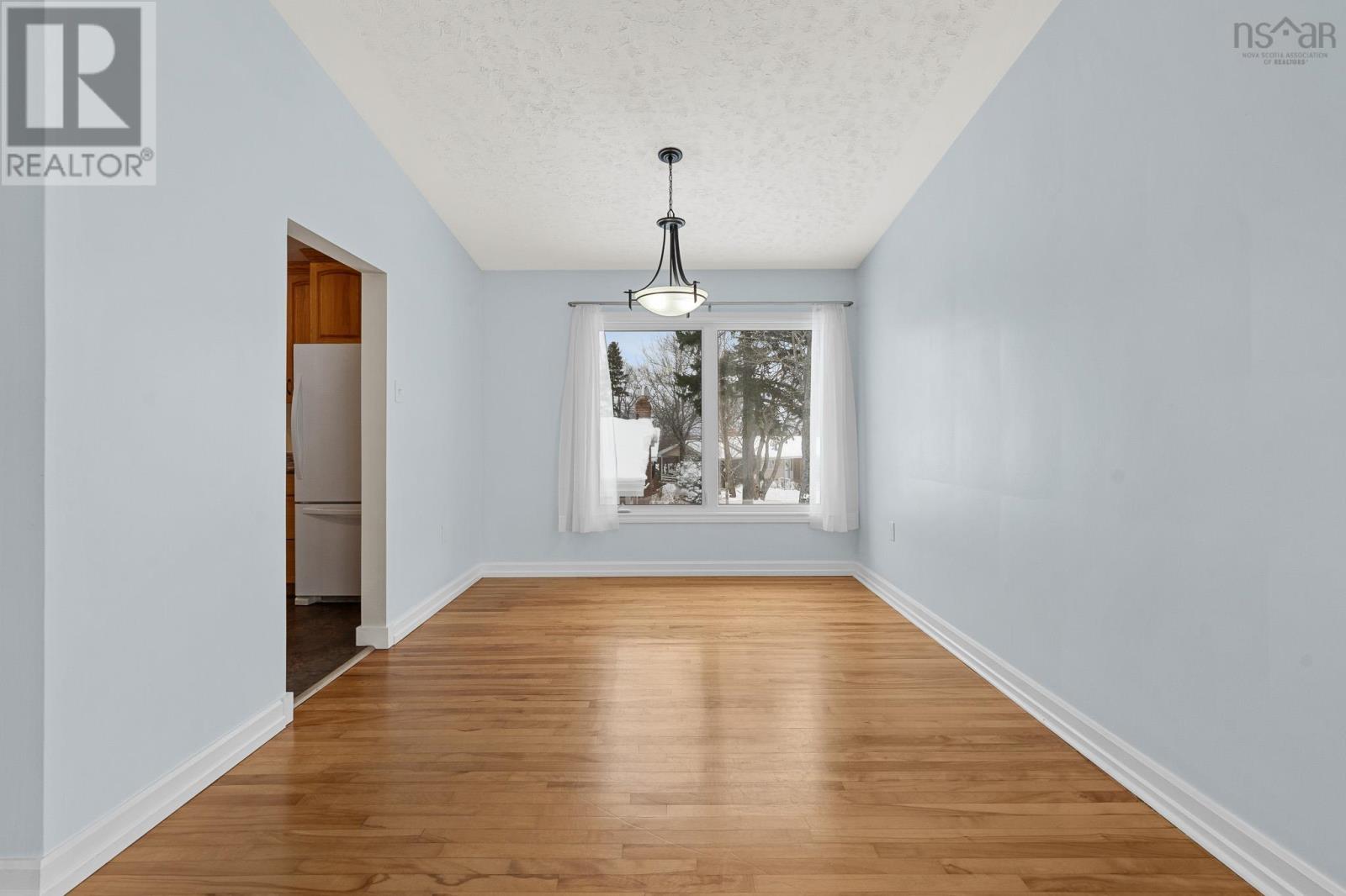 69 Deepwood Crescent, Halifax, Nova Scotia  B3M 2Y5 - Photo 11 - 202602175