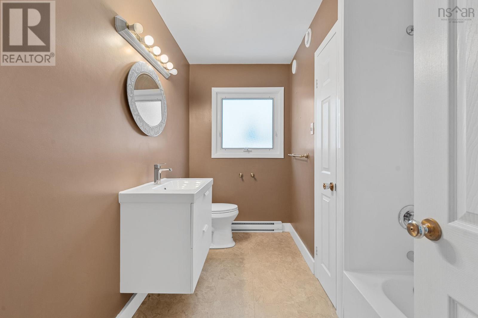 69 Deepwood Crescent, Halifax, Nova Scotia  B3M 2Y5 - Photo 21 - 202602175