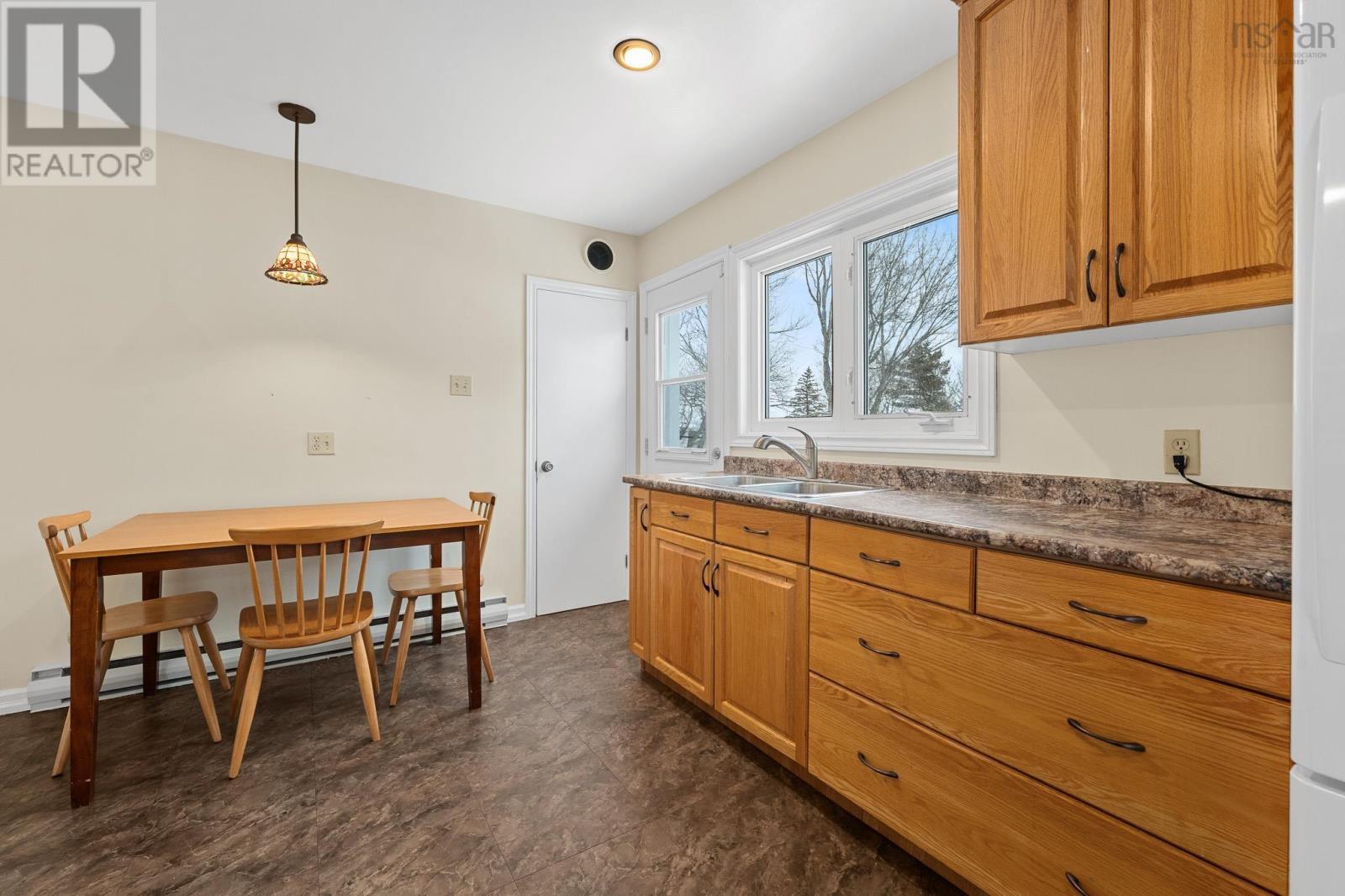 69 Deepwood Crescent, Halifax, Nova Scotia  B3M 2Y5 - Photo 17 - 202602175