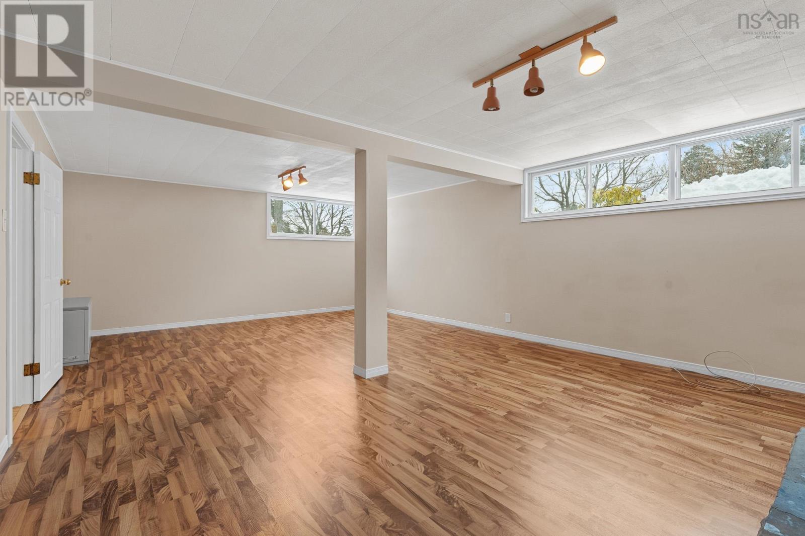 69 Deepwood Crescent, Halifax, Nova Scotia  B3M 2Y5 - Photo 31 - 202602175