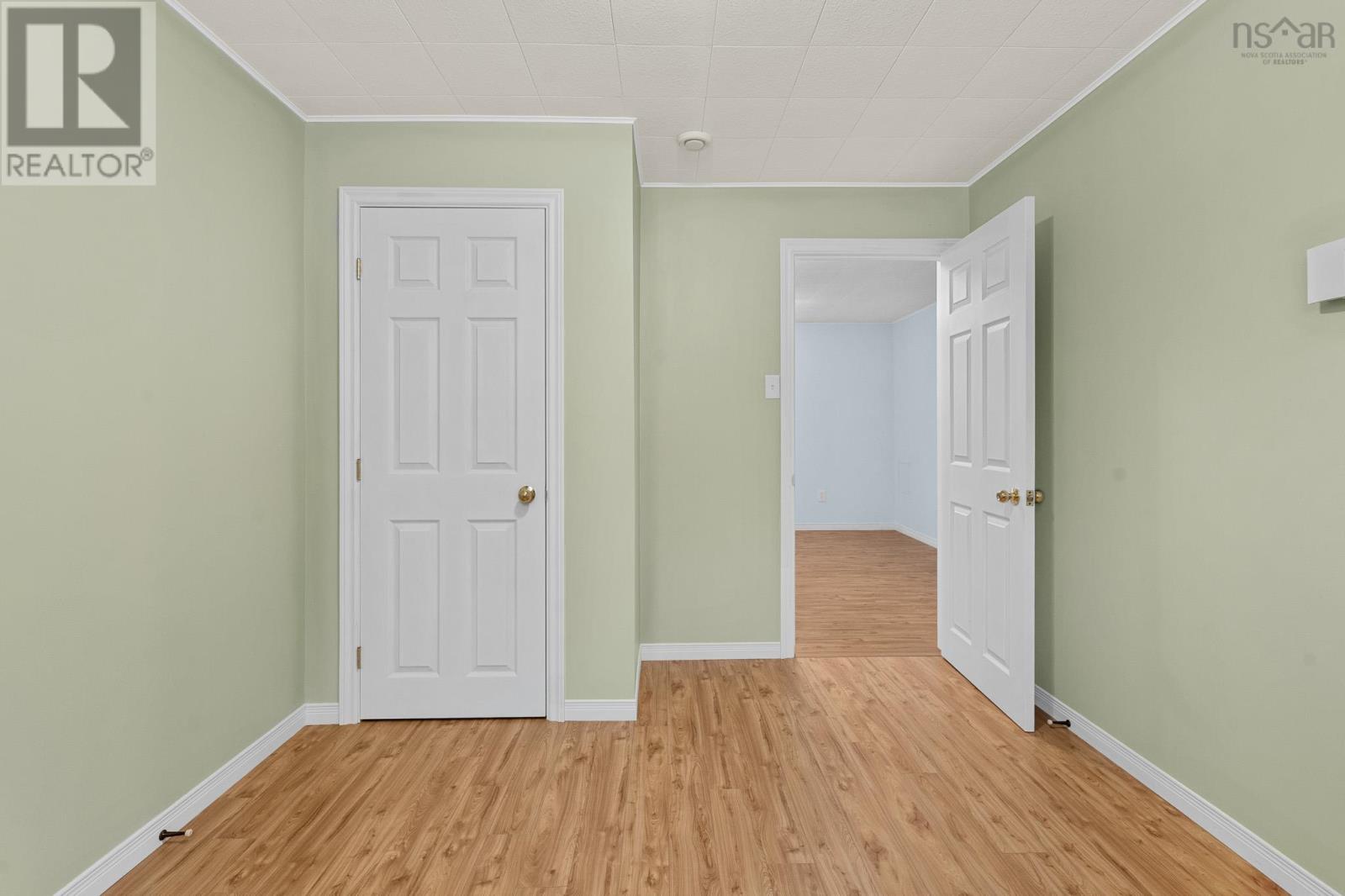 69 Deepwood Crescent, Halifax, Nova Scotia  B3M 2Y5 - Photo 38 - 202602175