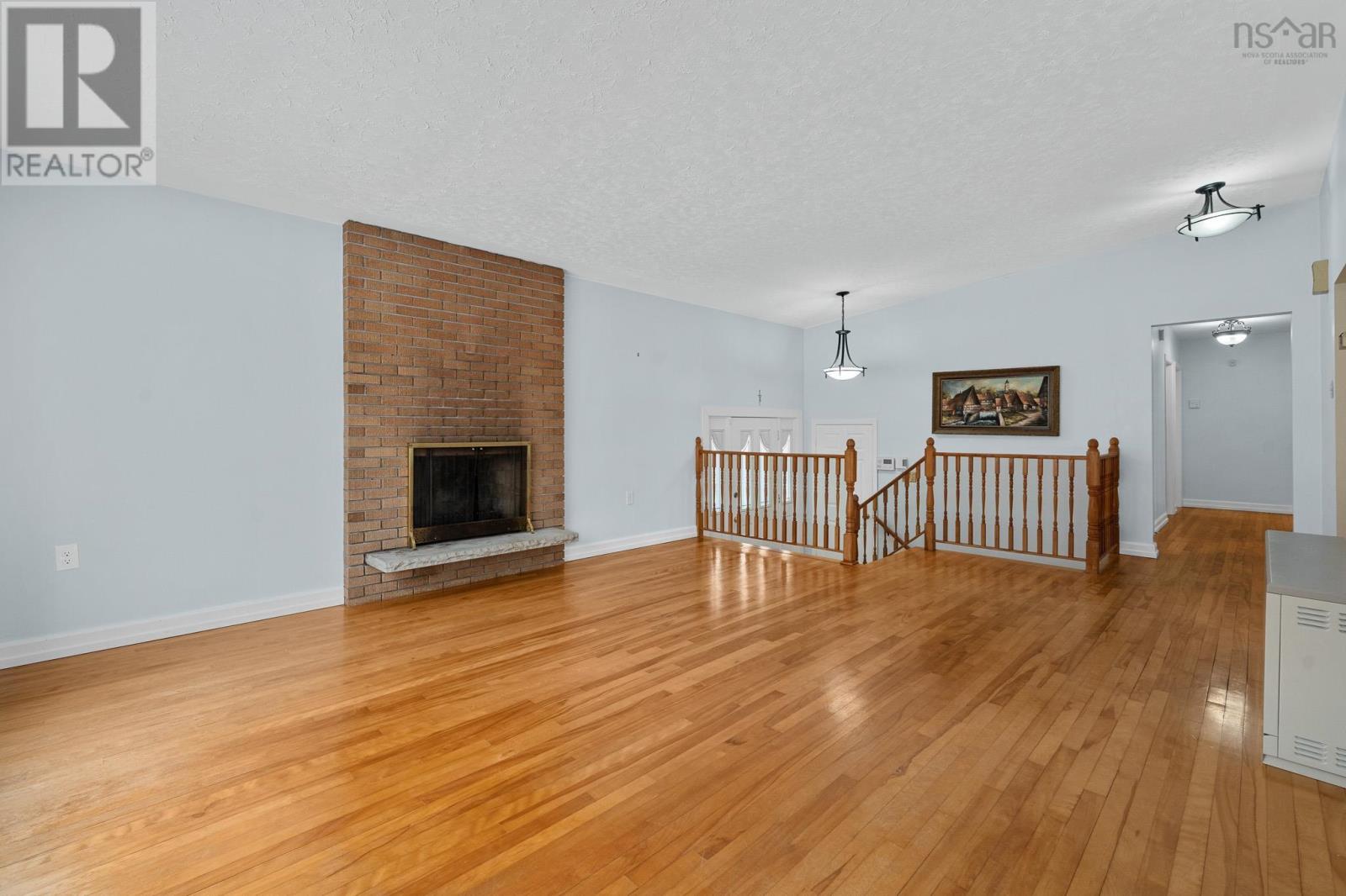 69 Deepwood Crescent, Halifax, Nova Scotia  B3M 2Y5 - Photo 9 - 202602175