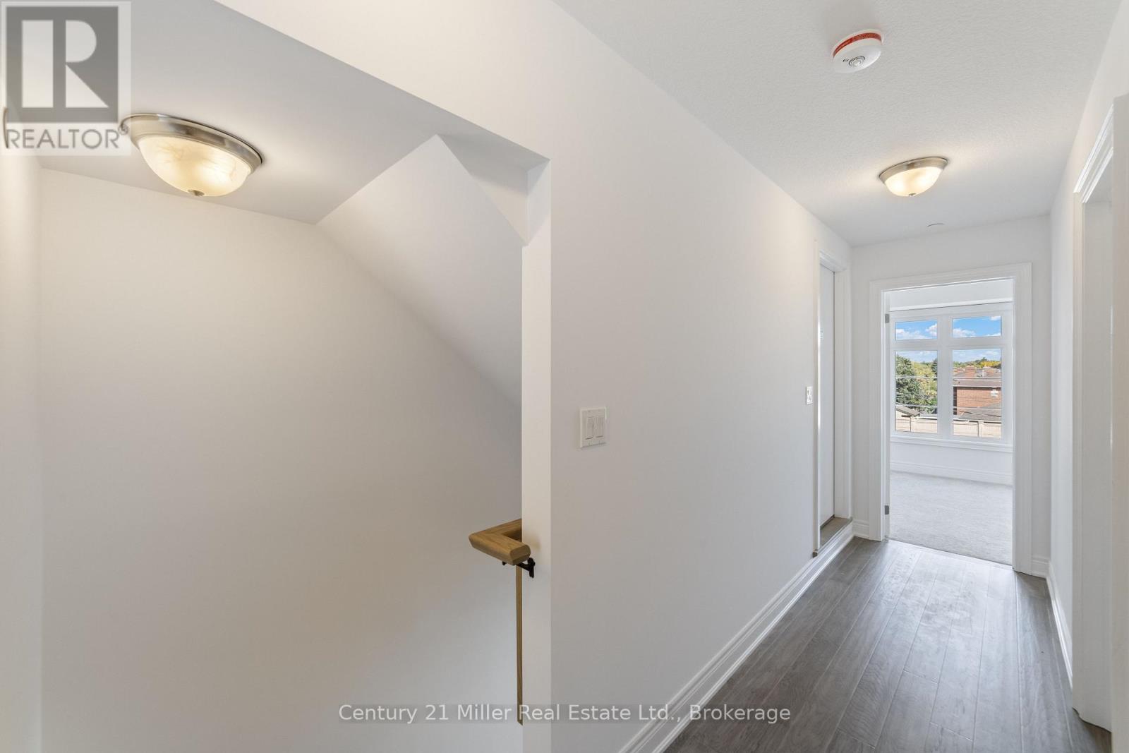 56 - 2150 Trafalgar Road, Oakville (Ro River Oaks), Ontario  L6H 8A5 - Photo 11 - W12760952