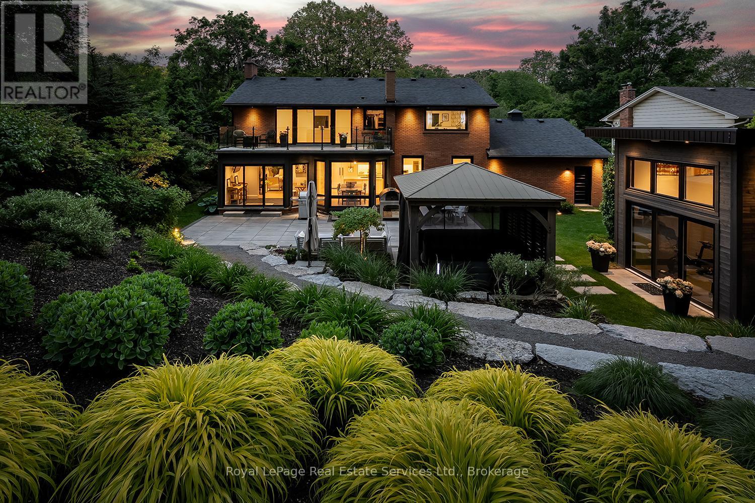 111 JUDITH CRESCENT, hamilton (ancaster), Ontario