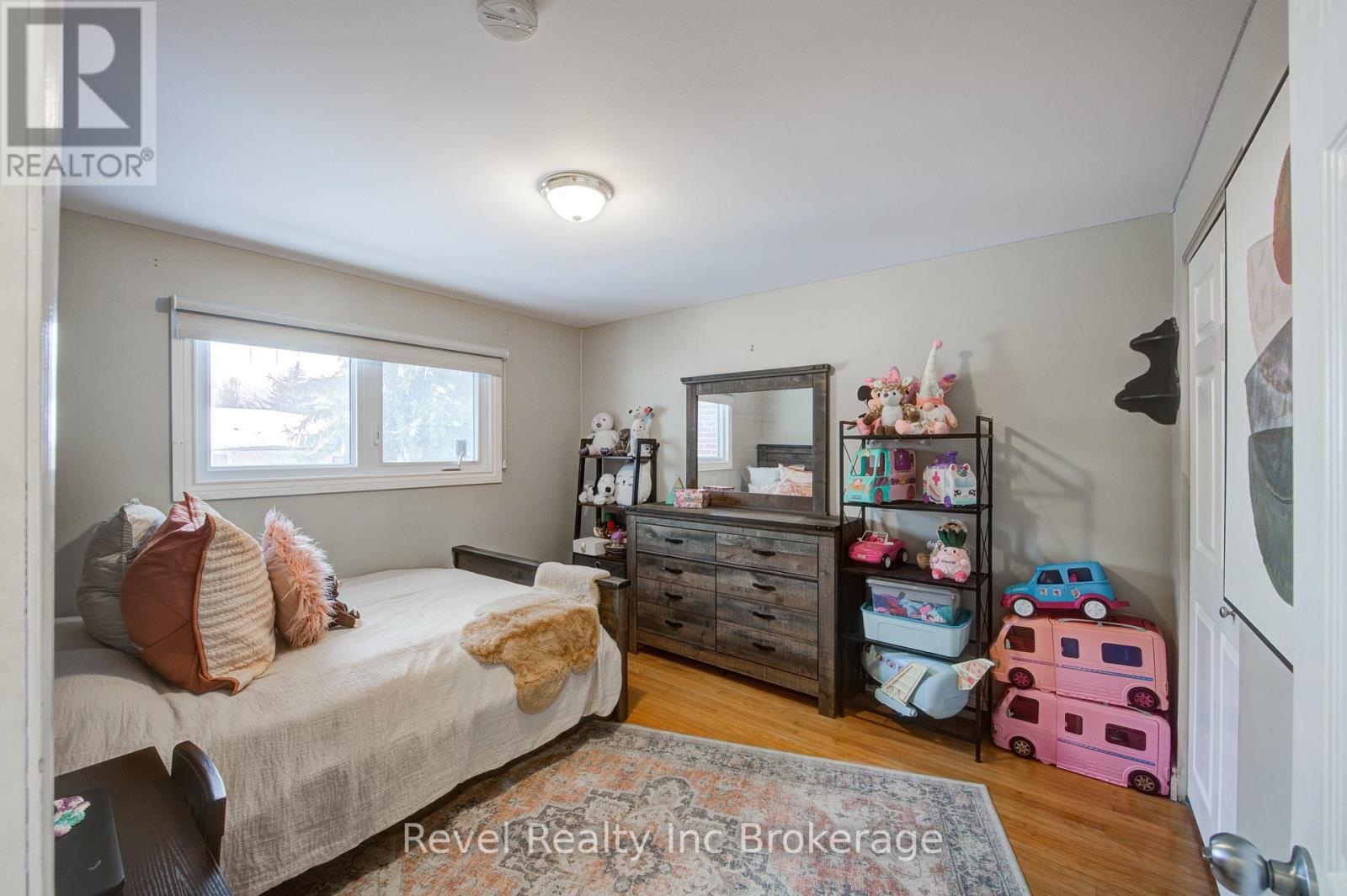 828 Warwick Street, Woodstock, Ontario  N4S 4R4 - Photo 19 - X12761000