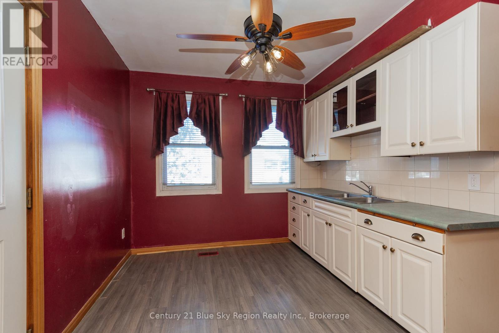 503 First Avenue E, North Bay (Central), Ontario  P1B 1K5 - Photo 27 - X12761052