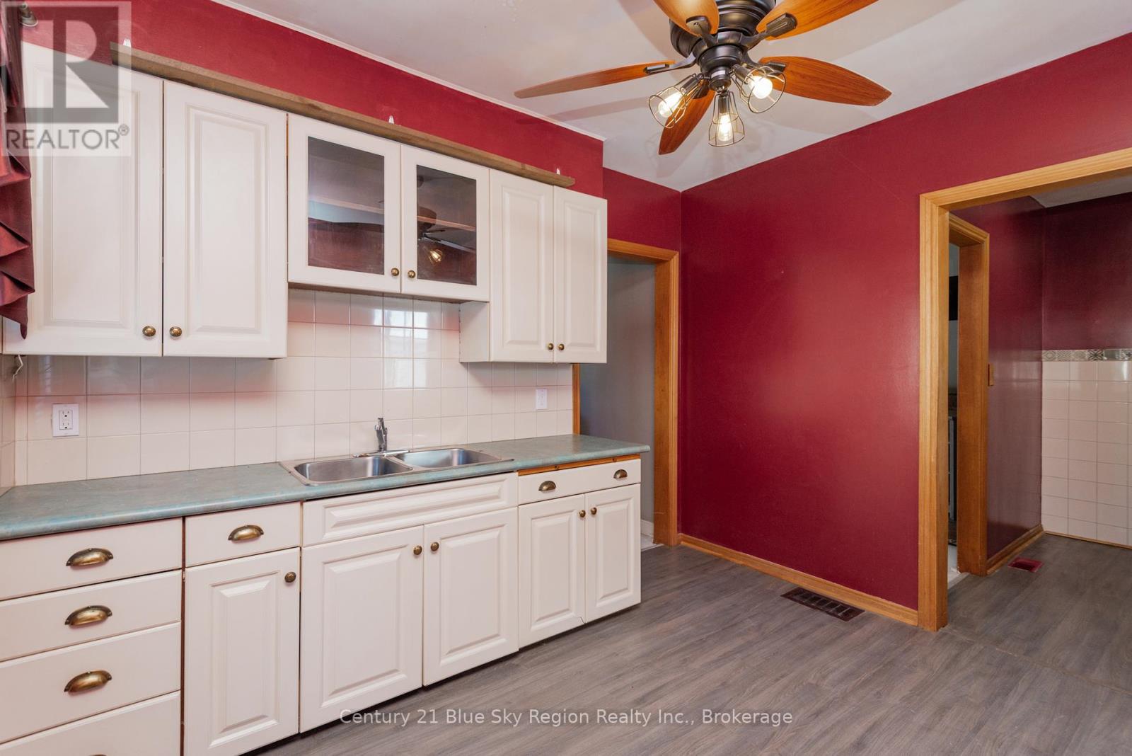 503 First Avenue E, North Bay (Central), Ontario  P1B 1K5 - Photo 29 - X12761052