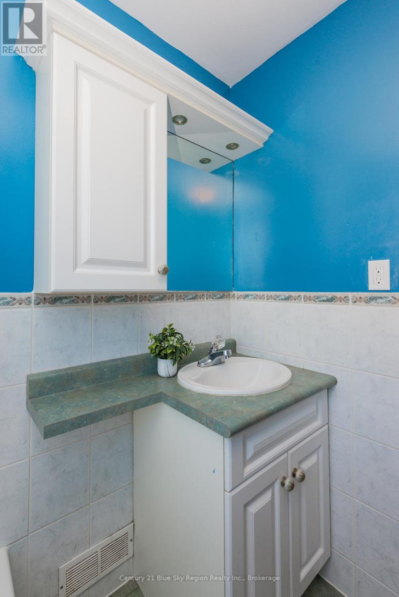 503 First Avenue E, North Bay (Central), Ontario  P1B 1K5 - Photo 44 - X12761052