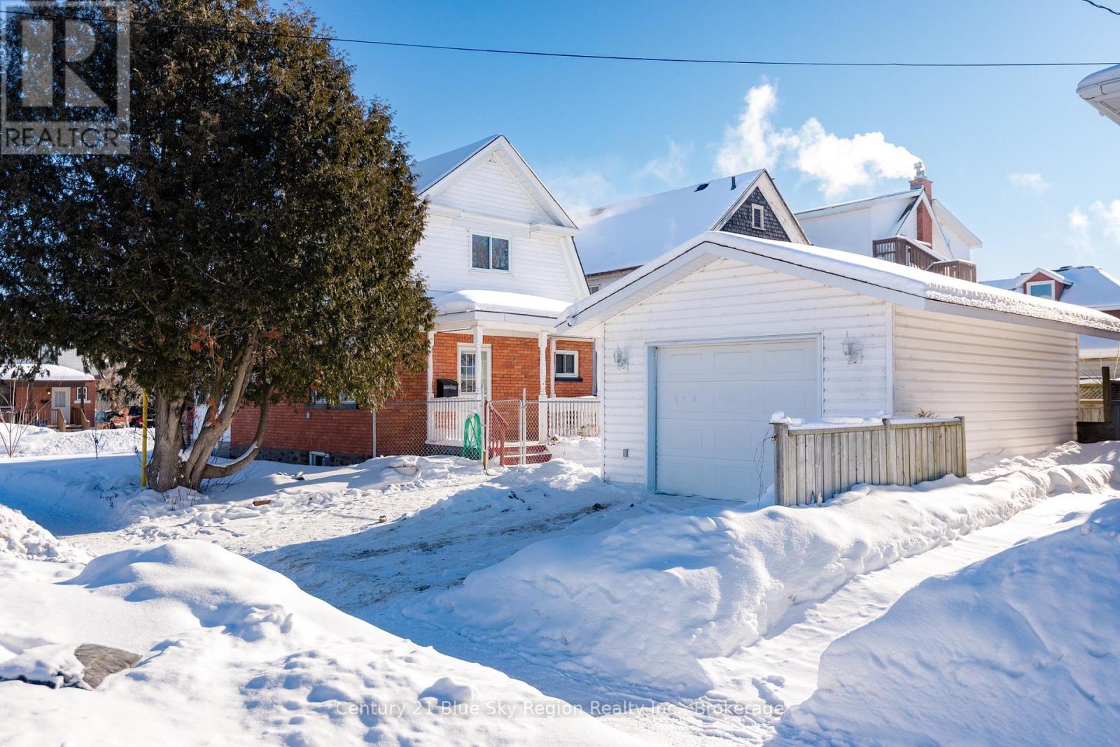 503 First Avenue E, North Bay (Central), Ontario  P1B 1K5 - Photo 5 - X12761052