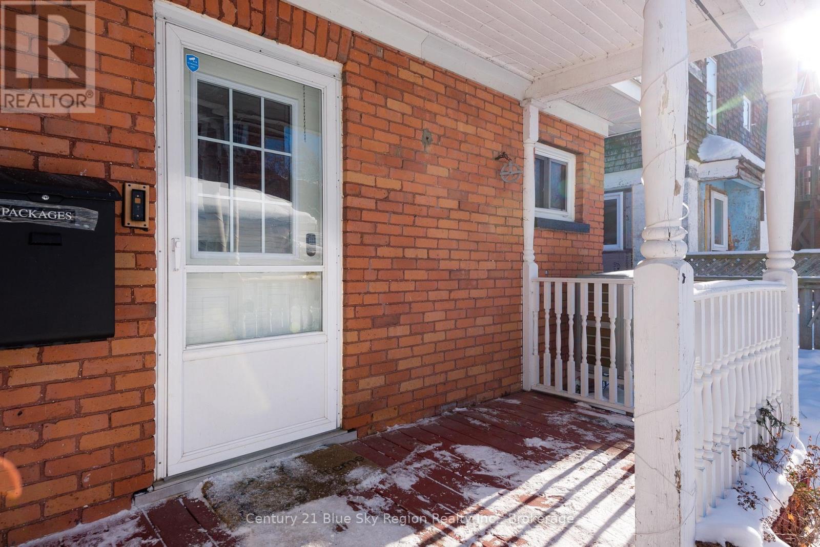 503 First Avenue E, North Bay (Central), Ontario  P1B 1K5 - Photo 8 - X12761052