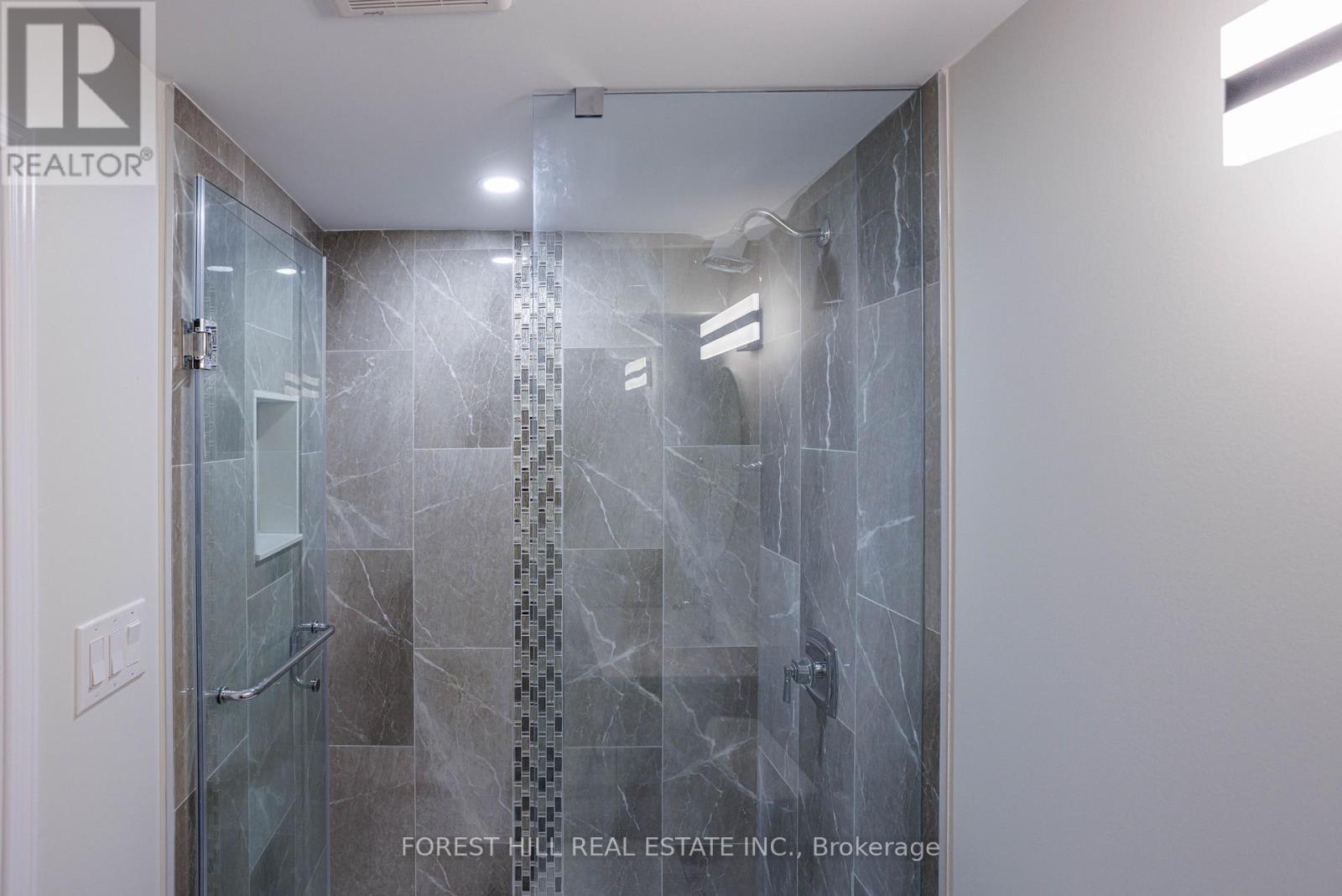 Lower A - 125 Brookmill Drive, Vaughan (Brownridge), Ontario  L4J 6L8 - Photo 20 - N12703950