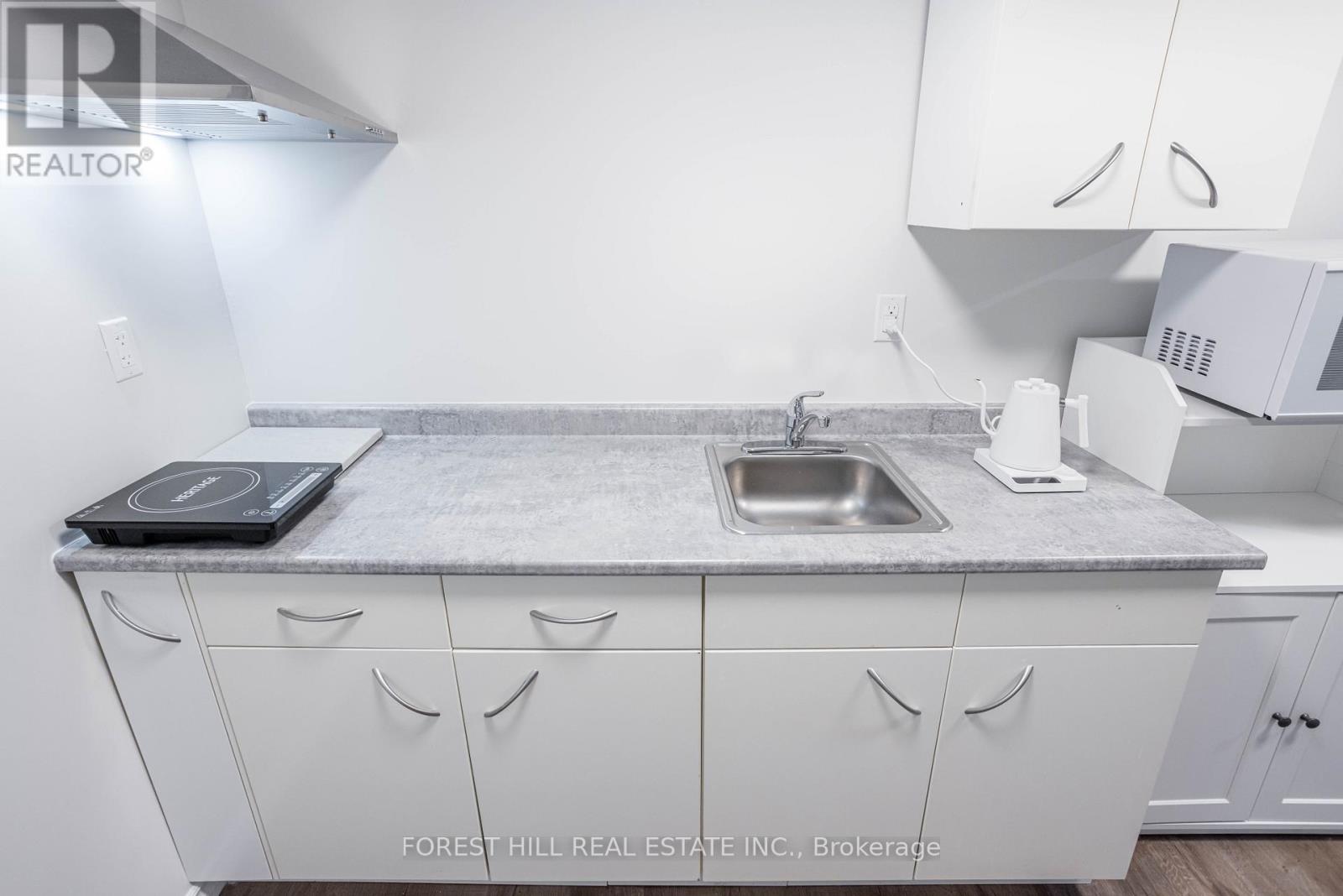 Lower A - 125 Brookmill Drive, Vaughan (Brownridge), Ontario  L4J 6L8 - Photo 6 - N12703950